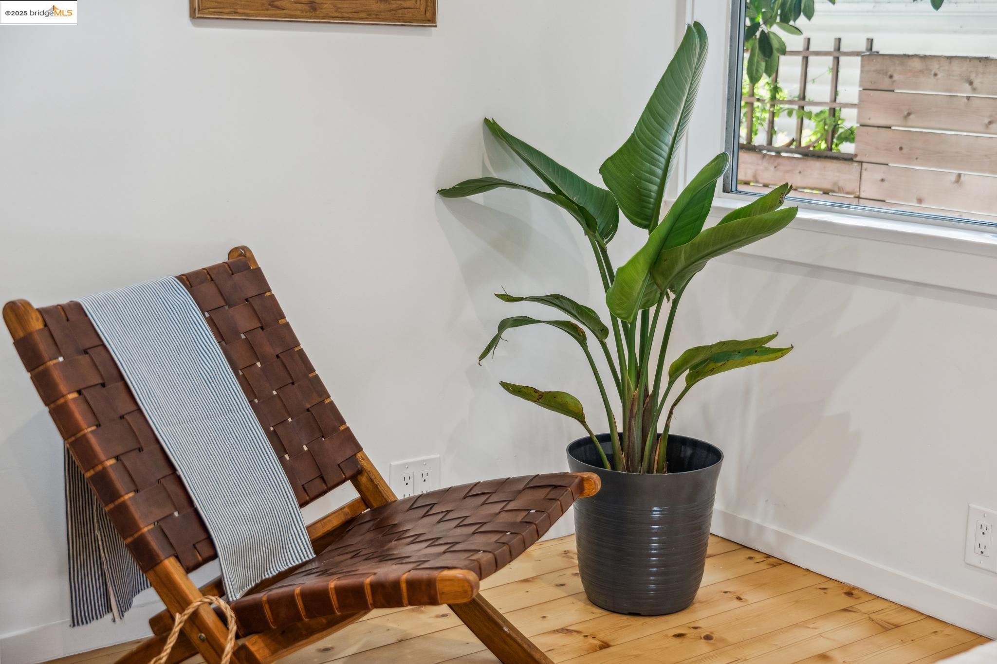Detail Gallery Image 31 of 56 For Grizzly Peak Blvd, Berkeley,  CA 94708 - 4 Beds | 2/1 Baths