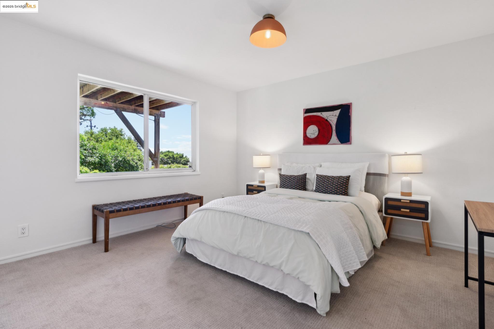 Detail Gallery Image 32 of 56 For Grizzly Peak Blvd, Berkeley,  CA 94708 - 4 Beds | 2/1 Baths