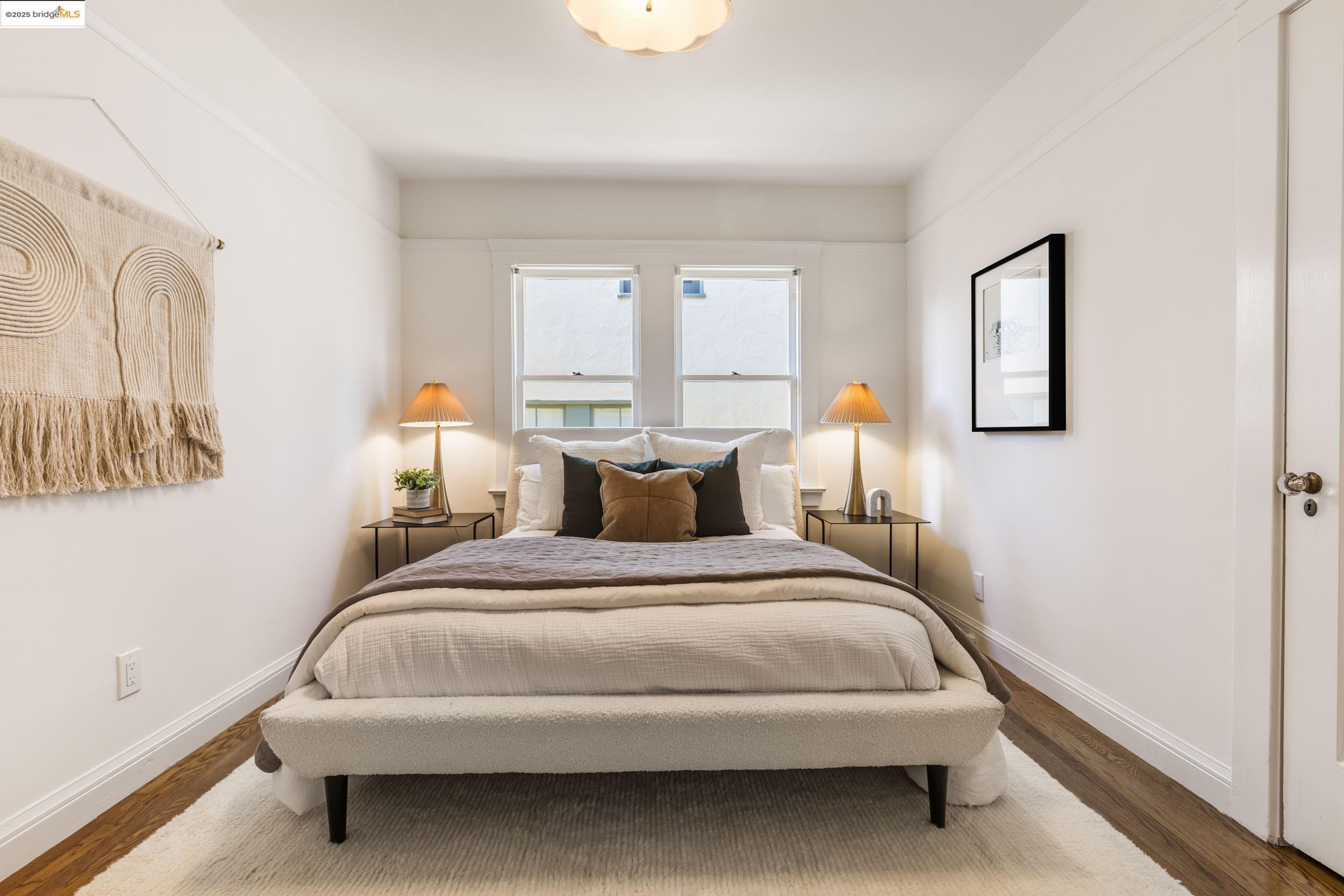 Detail Gallery Image 22 of 39 For 5500 Carlton St, Oakland,  CA 94618 - 3 Beds | 2 Baths