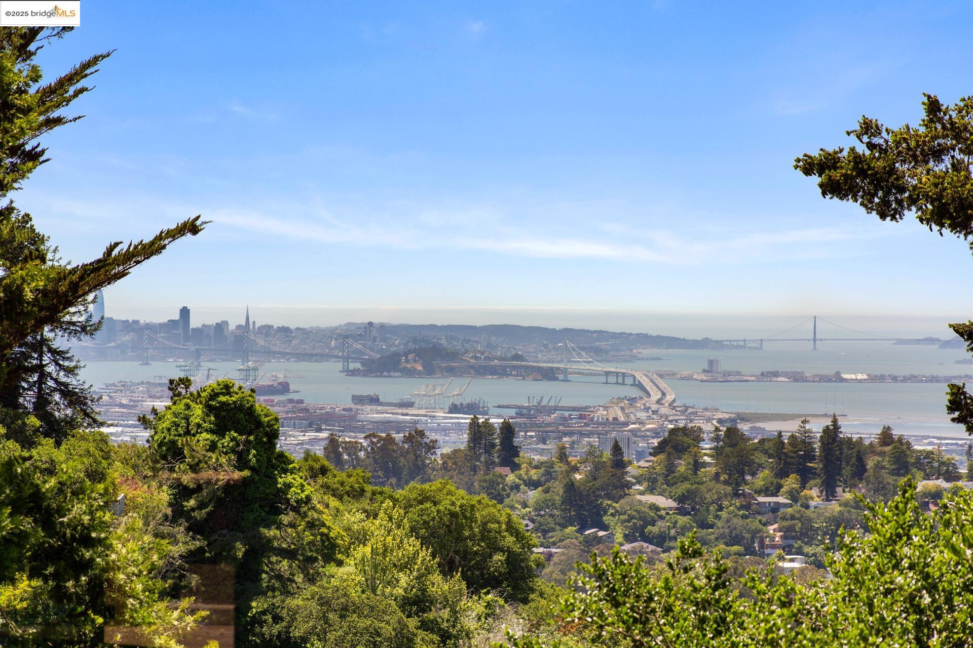 Detail Gallery Image 28 of 31 For 6766 Armour Dr, Oakland,  CA 94611 - 2 Beds | 2 Baths
