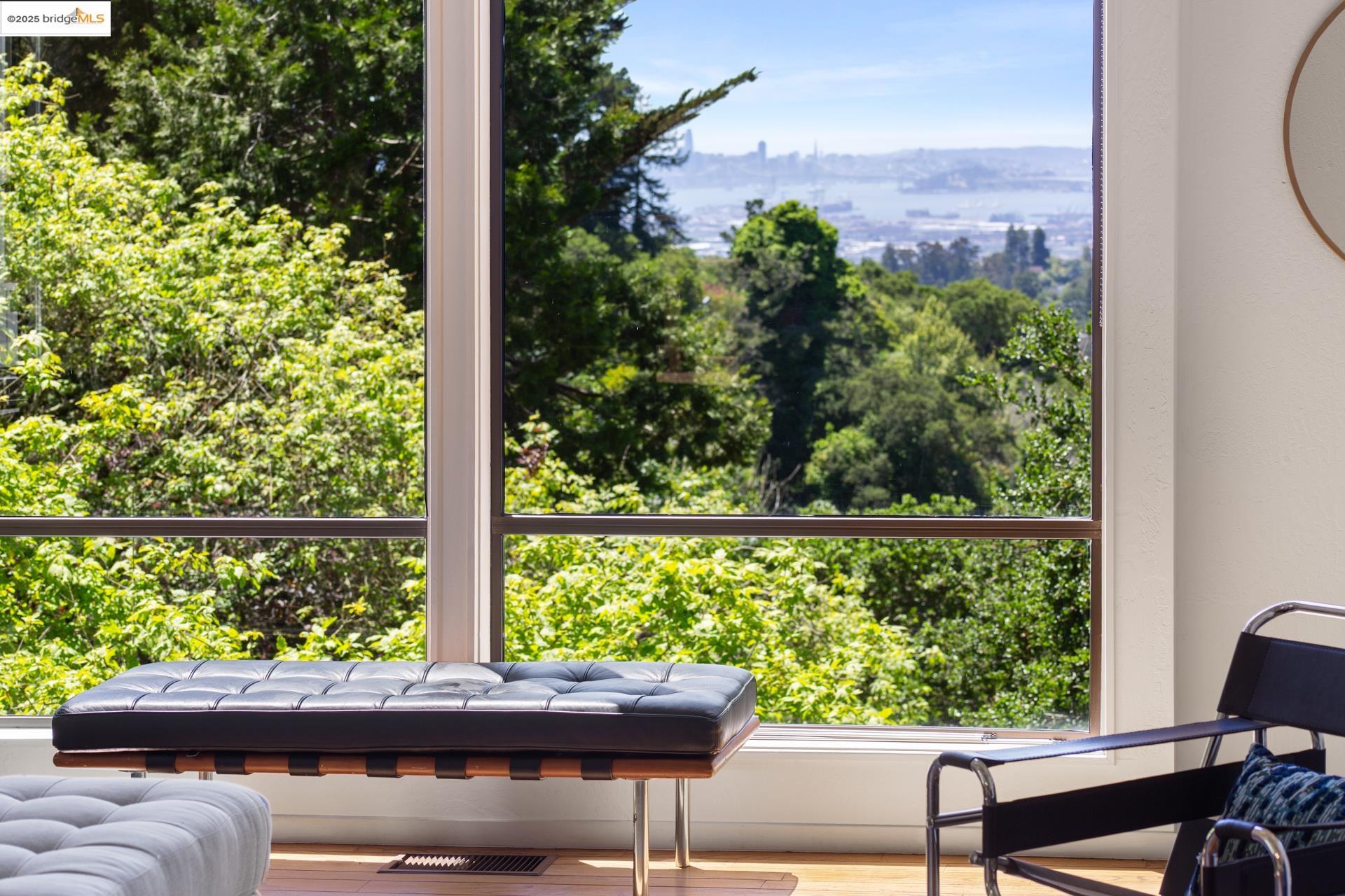 Detail Gallery Image 29 of 31 For 6766 Armour Dr, Oakland,  CA 94611 - 2 Beds | 2 Baths