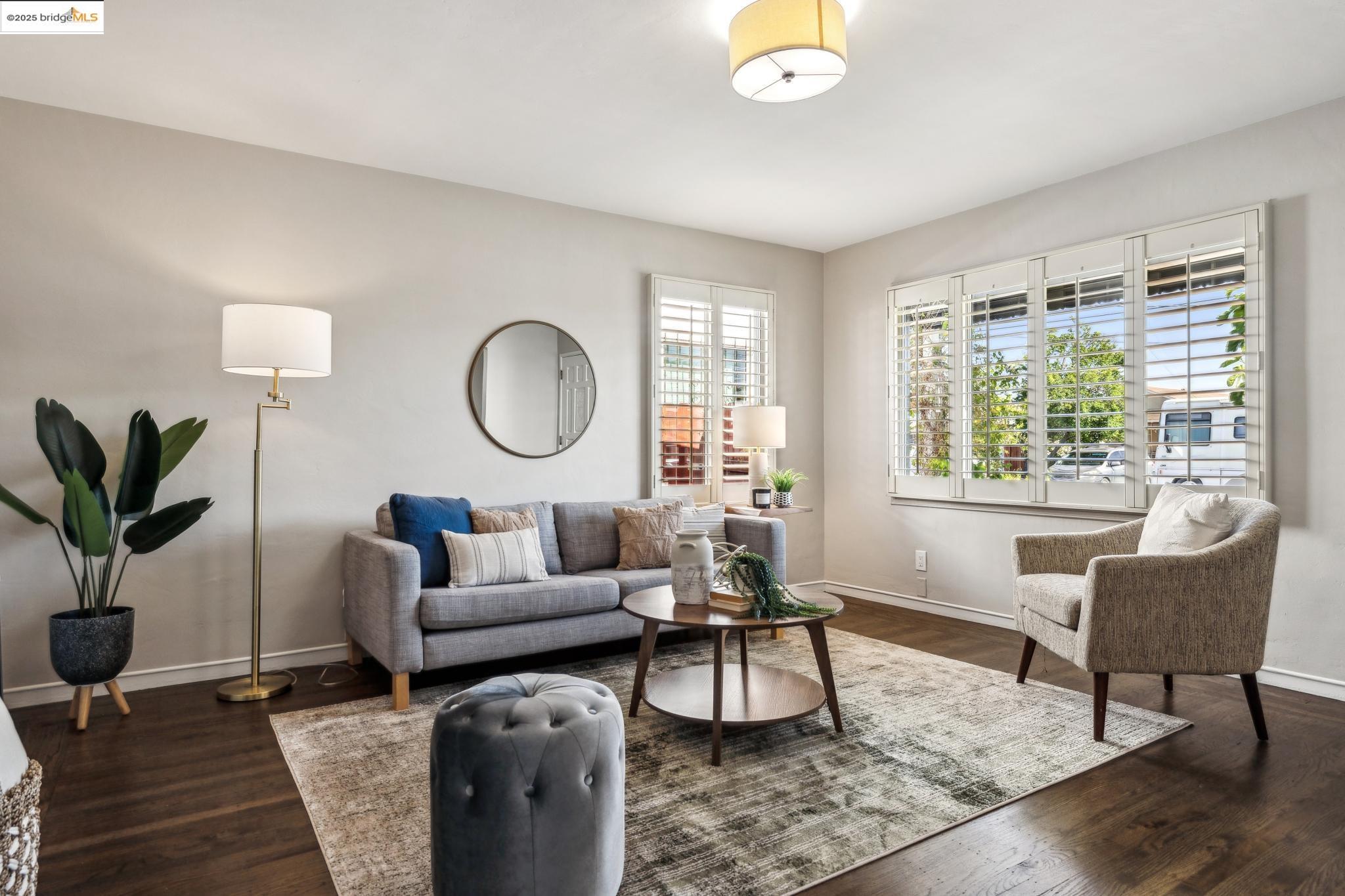 Detail Gallery Image 7 of 60 For 3439 Andrade Ave, Richmond,  CA 94804 - 2 Beds | 1/1 Baths