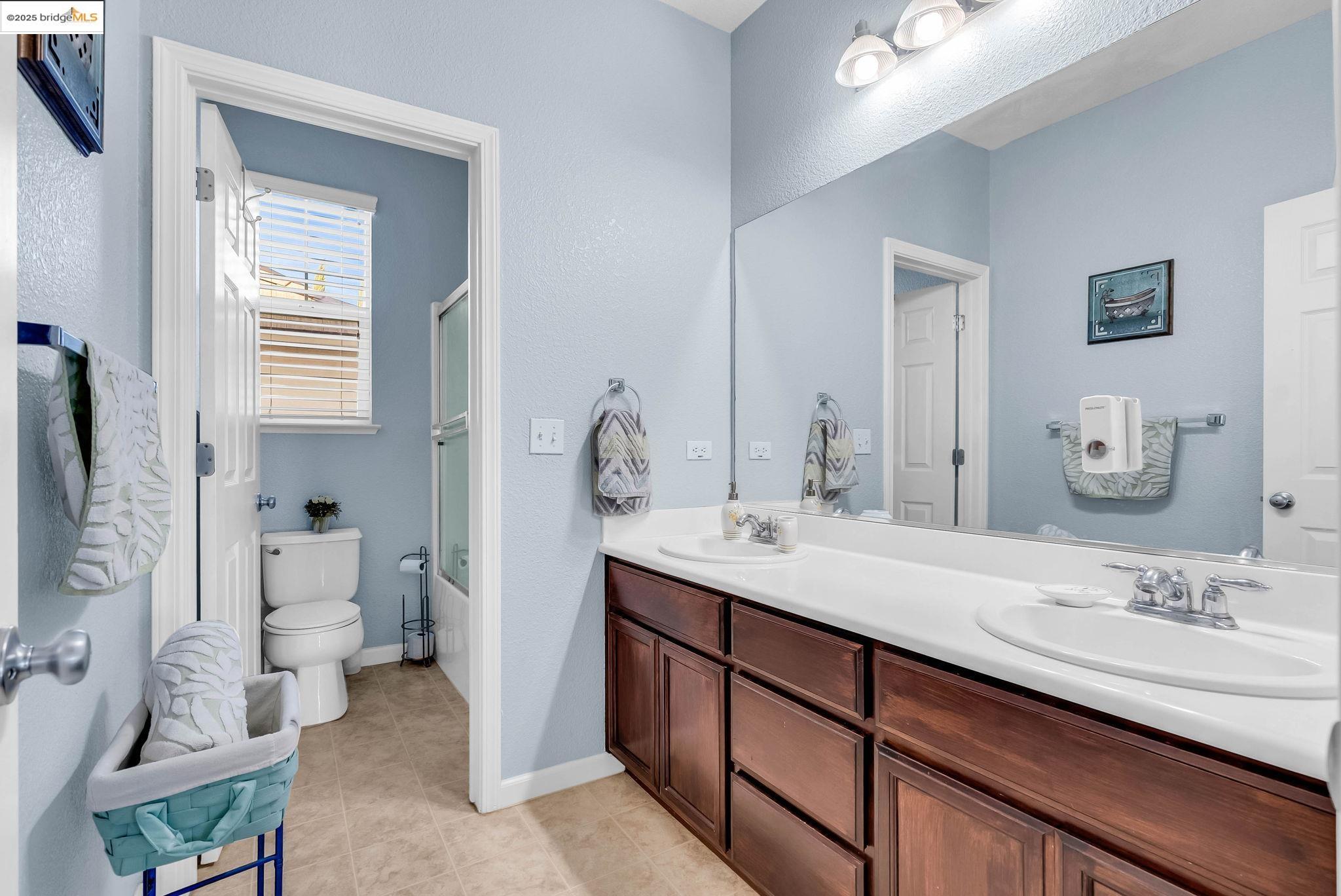 Detail Gallery Image 3 of 42 For 1361 Tiffany Drive, Brentwood,  CA 94513 - 4 Beds | 3/1 Baths