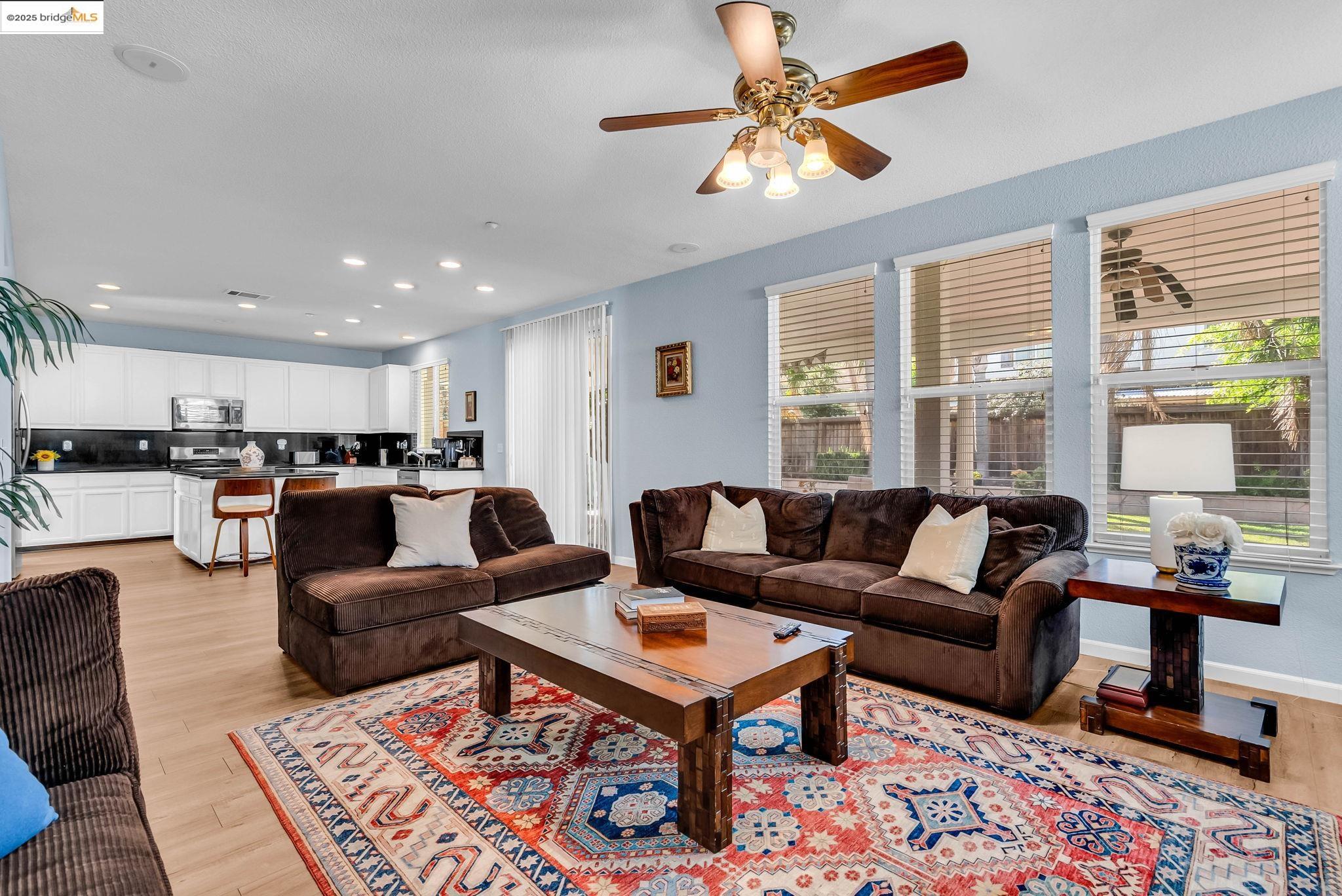 Detail Gallery Image 27 of 42 For 1361 Tiffany Drive, Brentwood,  CA 94513 - 4 Beds | 3/1 Baths