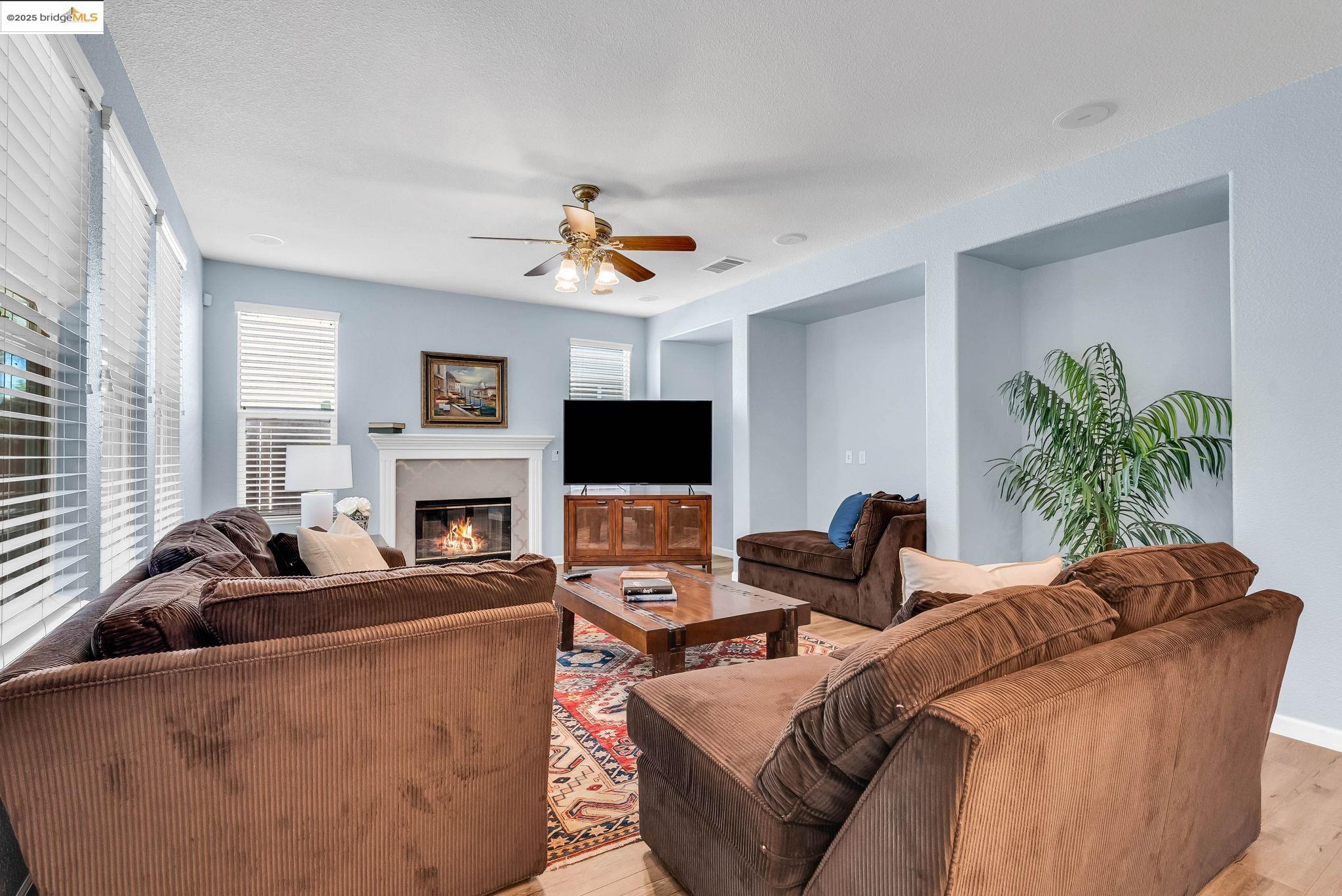 Detail Gallery Image 29 of 42 For 1361 Tiffany Drive, Brentwood,  CA 94513 - 4 Beds | 3/1 Baths