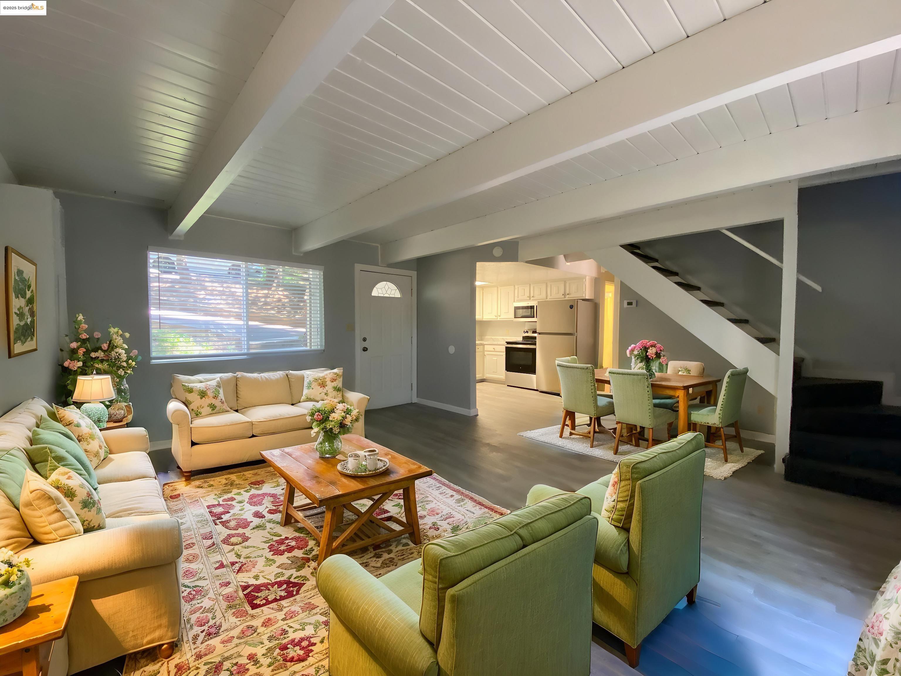 Detail Gallery Image 2 of 13 For 19362 Superior Drive, Twain Harte,  CA 95383 - 3 Beds | 2 Baths