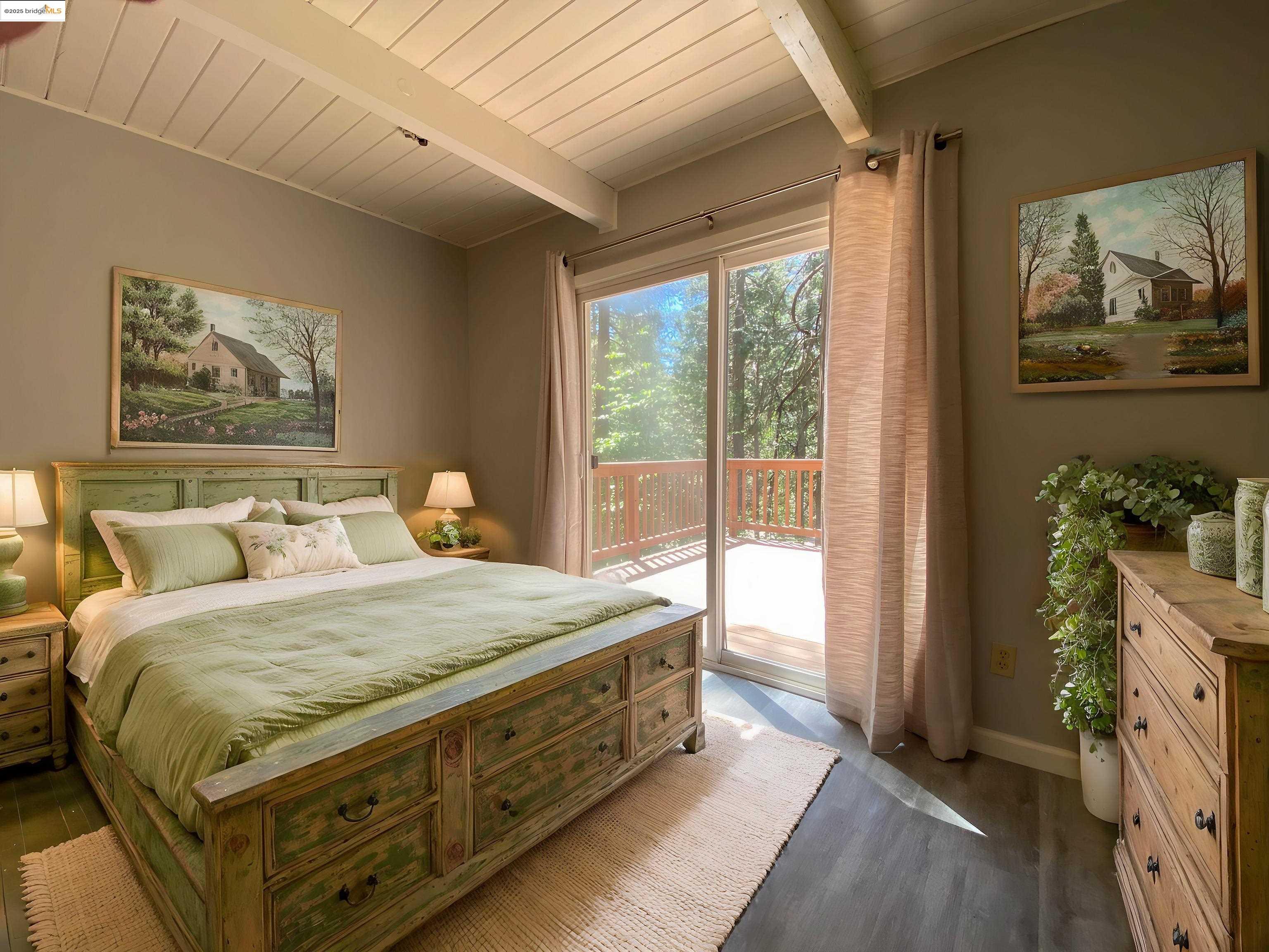 Detail Gallery Image 4 of 13 For 19362 Superior Drive, Twain Harte,  CA 95383 - 3 Beds | 2 Baths