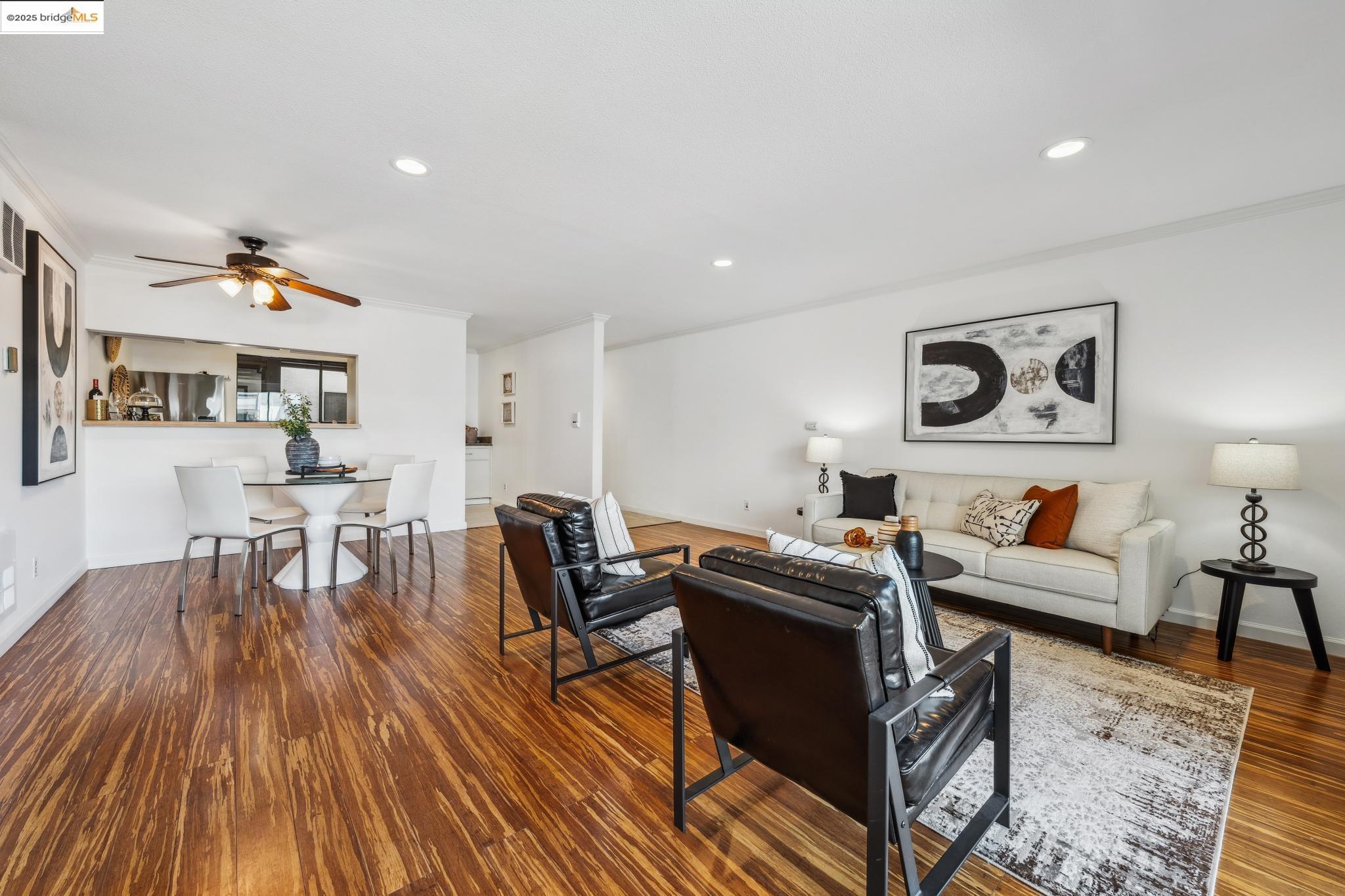 Detail Gallery Image 12 of 59 For 3 Embarcadero #152,  Oakland,  CA 94607 - 2 Beds | 2 Baths