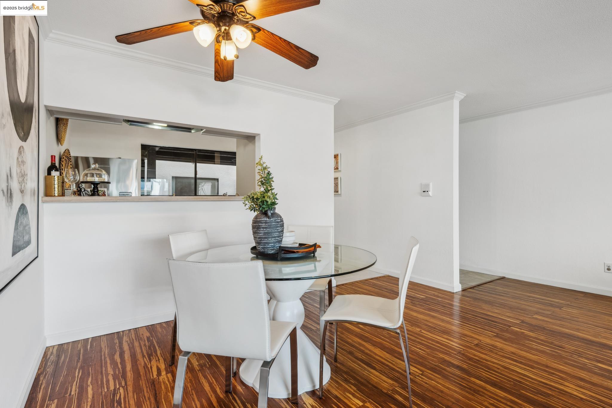 Detail Gallery Image 15 of 59 For 3 Embarcadero #152,  Oakland,  CA 94607 - 2 Beds | 2 Baths