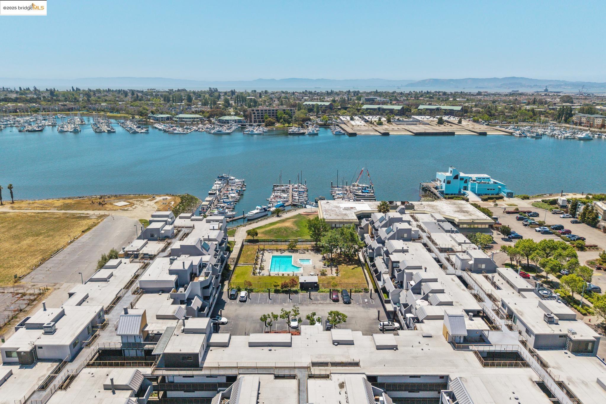 Detail Gallery Image 45 of 59 For 3 Embarcadero #152,  Oakland,  CA 94607 - 2 Beds | 2 Baths