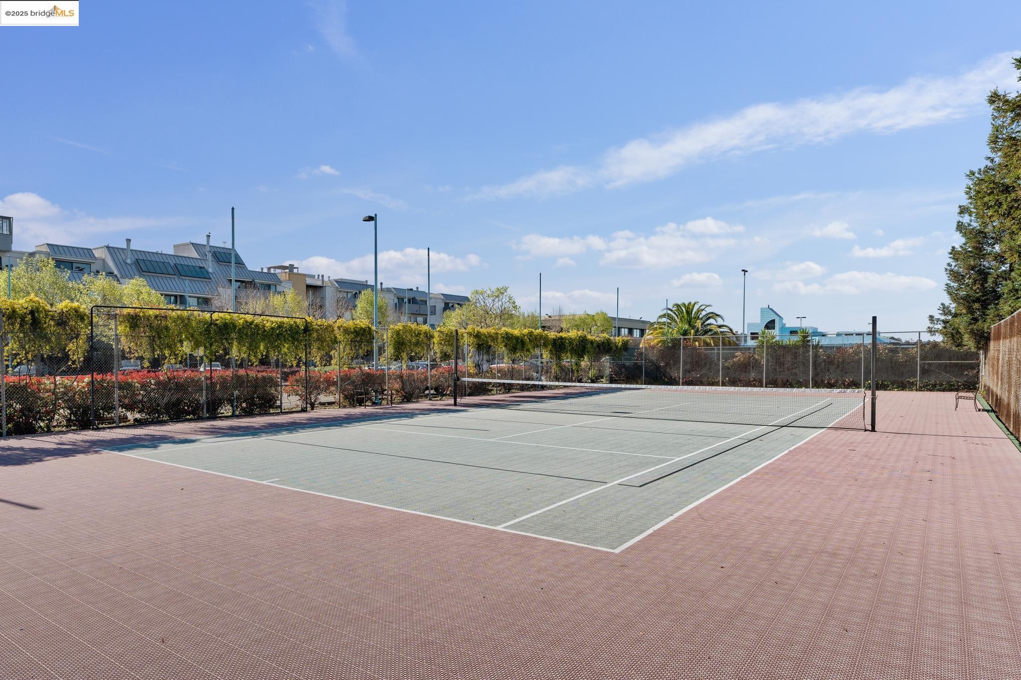 Detail Gallery Image 51 of 59 For 3 Embarcadero #152,  Oakland,  CA 94607 - 2 Beds | 2 Baths