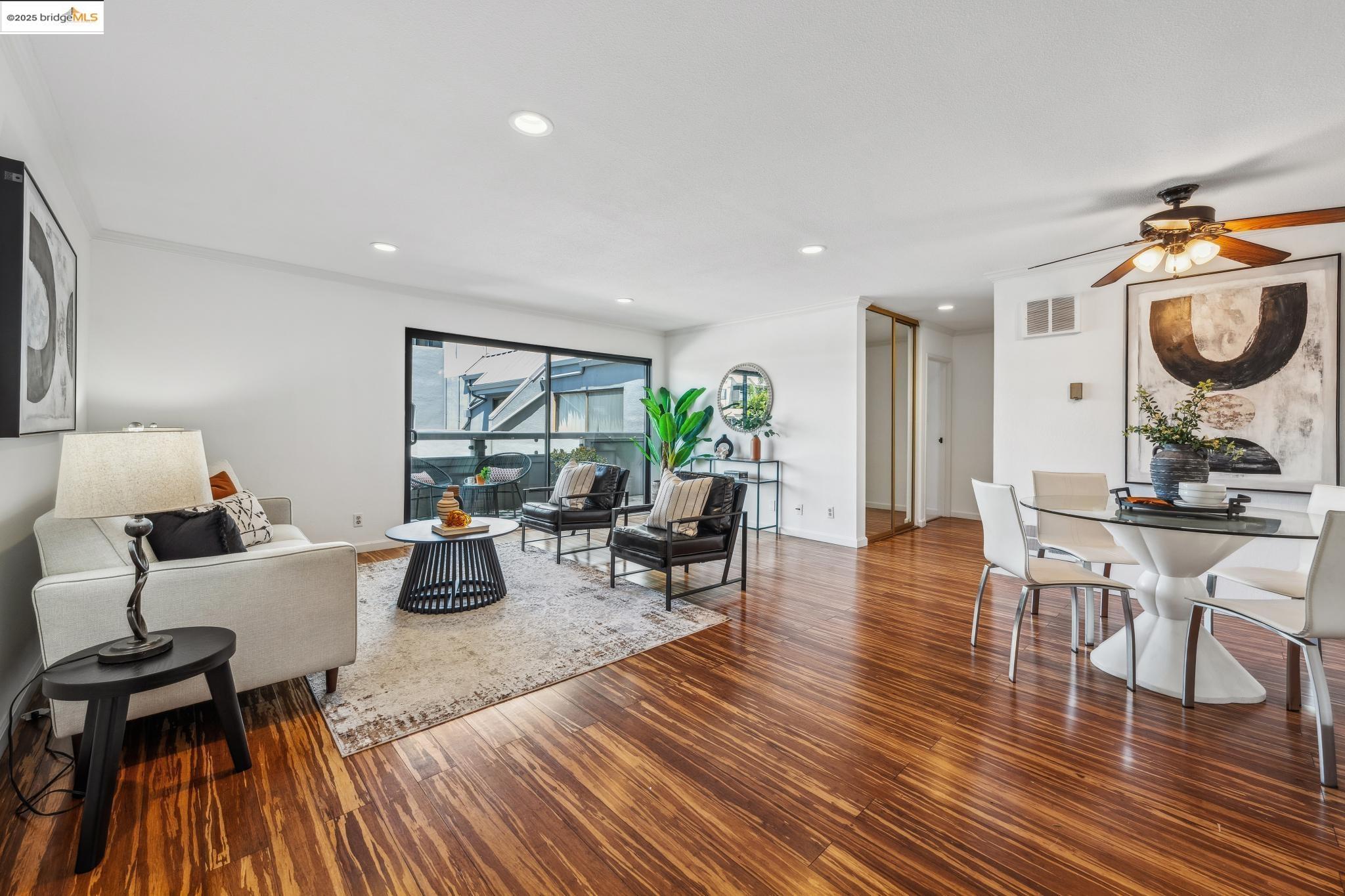 Detail Gallery Image 8 of 59 For 3 Embarcadero #152,  Oakland,  CA 94607 - 2 Beds | 2 Baths
