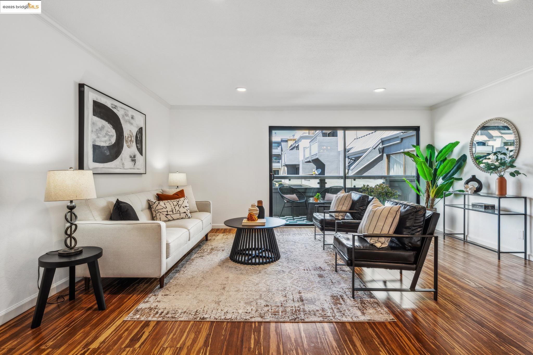 Detail Gallery Image 9 of 59 For 3 Embarcadero #152,  Oakland,  CA 94607 - 2 Beds | 2 Baths