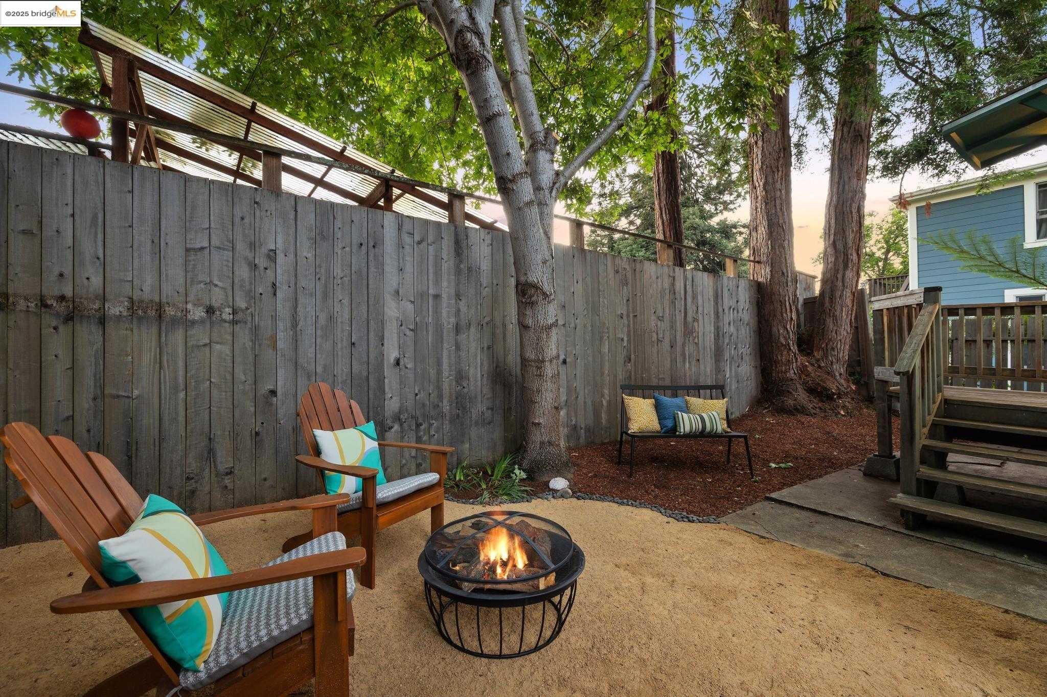 Detail Gallery Image 47 of 52 For 2244 Mckinley Ave, Berkeley,  CA 94703 - 4 Beds | 2 Baths