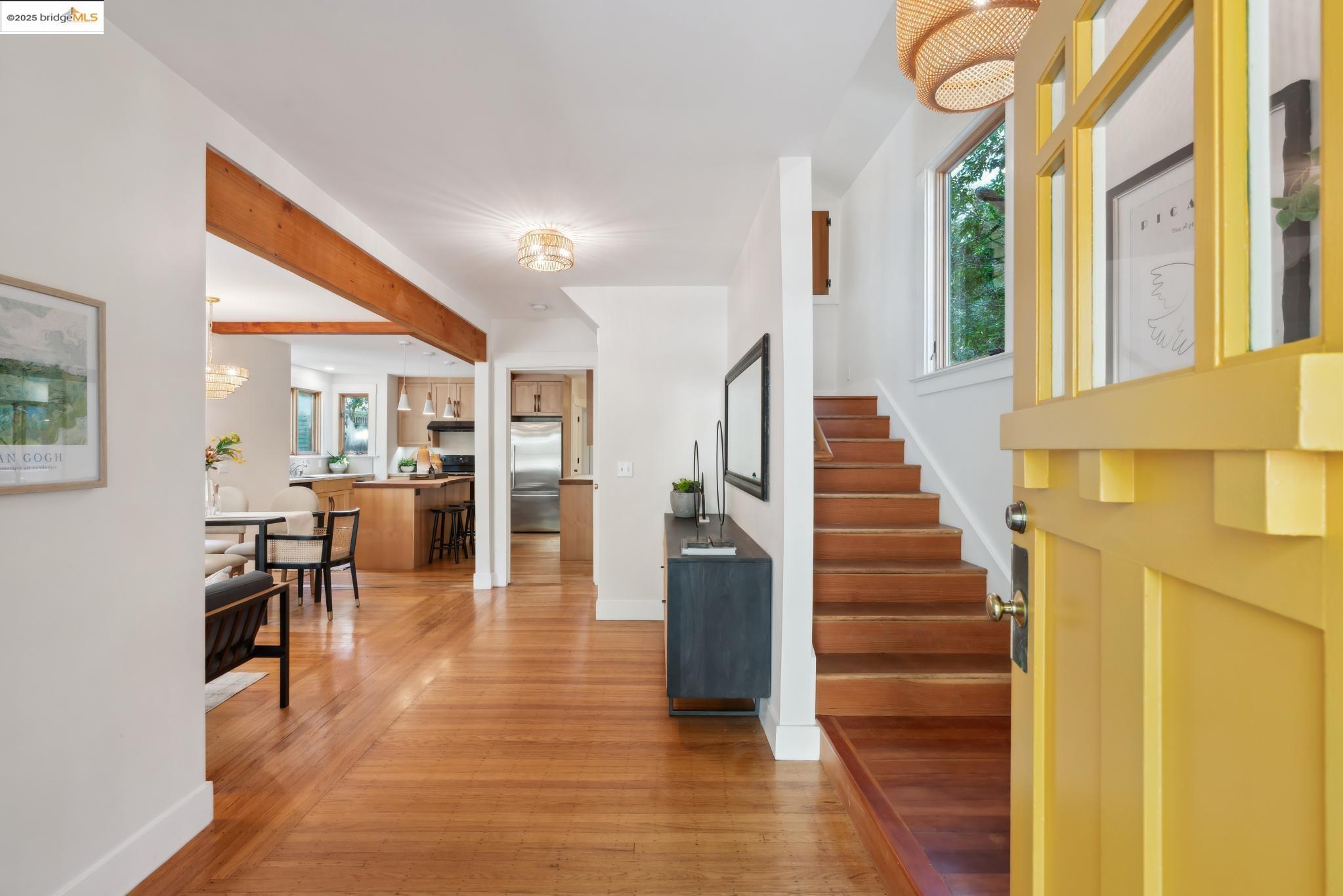 Detail Gallery Image 6 of 52 For 2244 Mckinley Ave, Berkeley,  CA 94703 - 4 Beds | 2 Baths