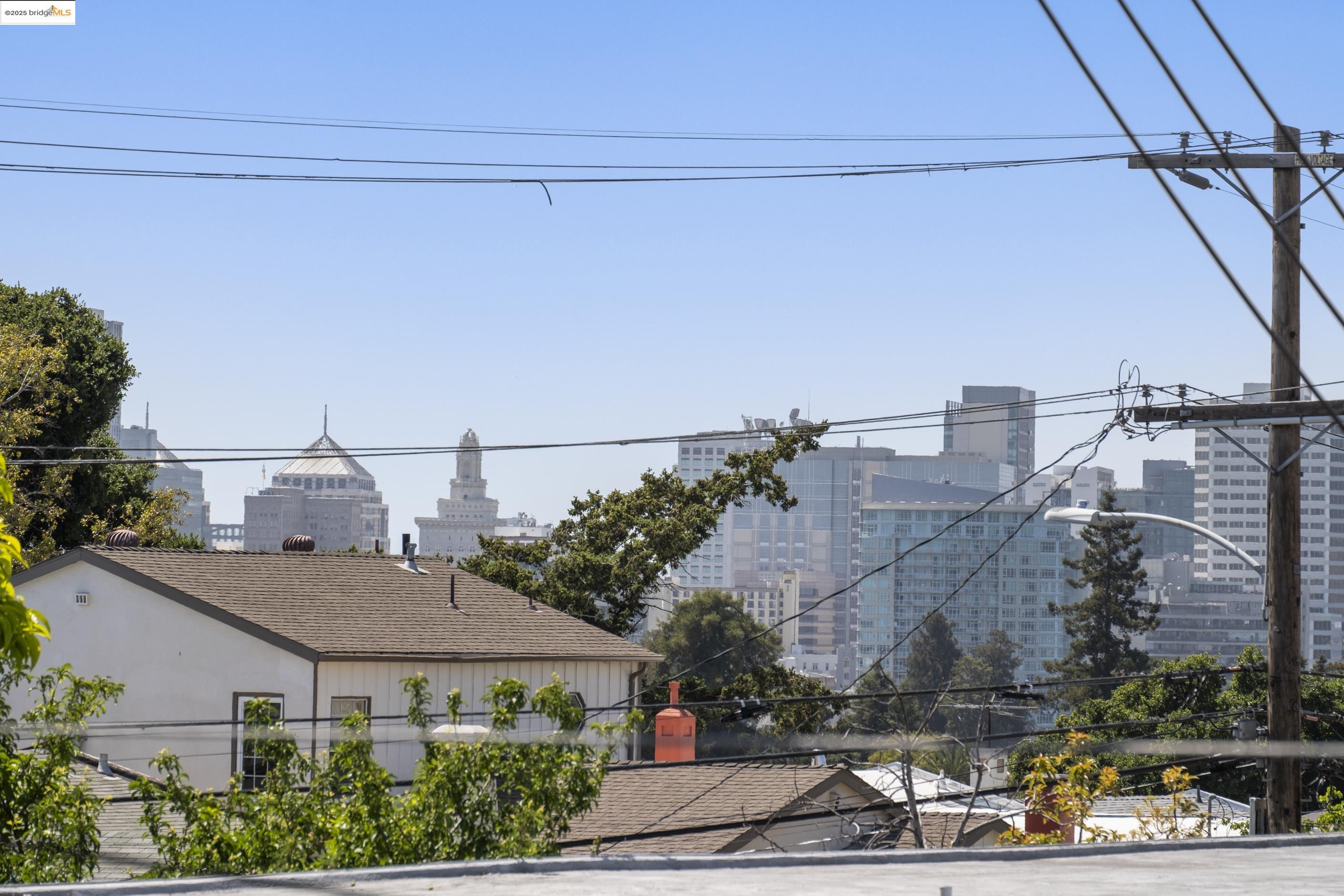 Detail Gallery Image 23 of 24 For 710 E 22nd St #304,  Oakland,  CA 94606 - 2 Beds | 1/1 Baths