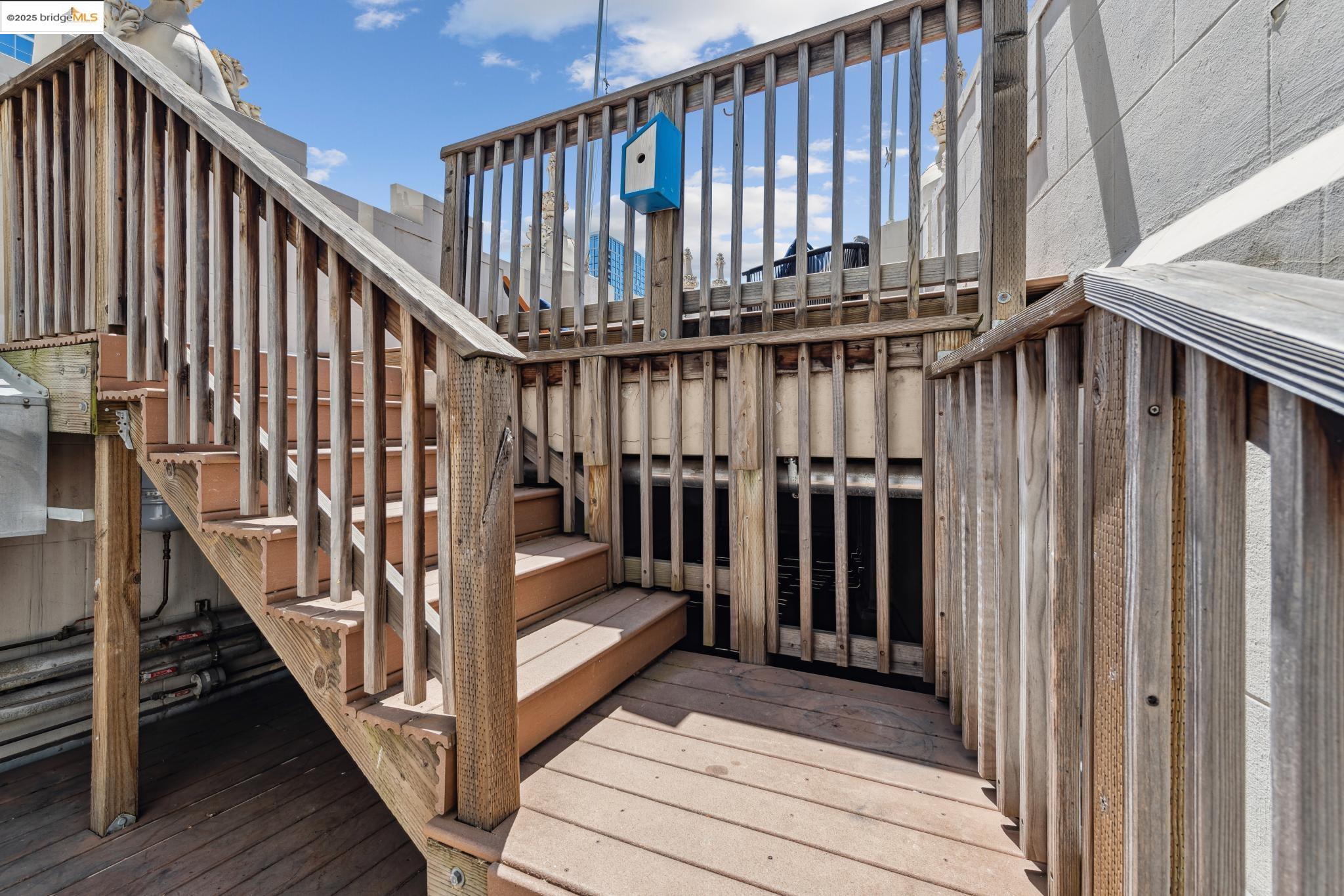 Detail Gallery Image 37 of 60 For 1615 Broadway #8,  Oakland,  CA 94612 - 3 Beds | 2 Baths