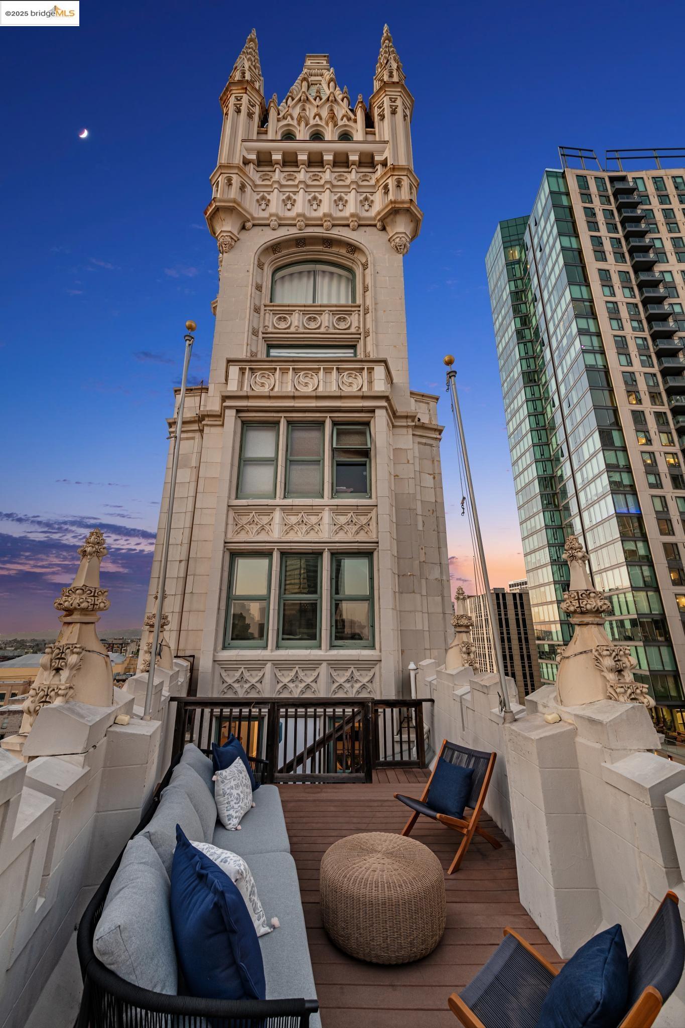 Detail Gallery Image 58 of 60 For 1615 Broadway #8,  Oakland,  CA 94612 - 3 Beds | 2 Baths