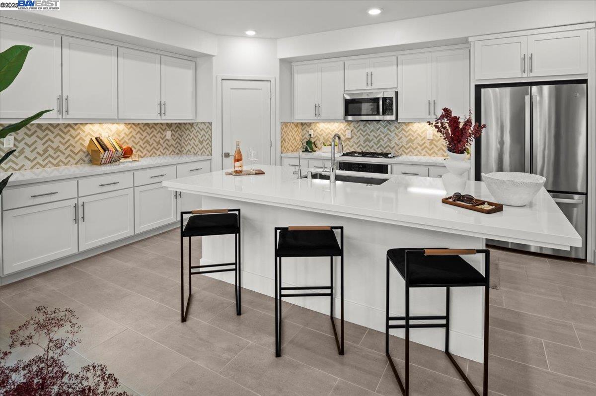 Detail Gallery Image 2 of 48 For 5532 Stout Street, Dublin,  CA 94568 - 3 Beds | 3 Baths