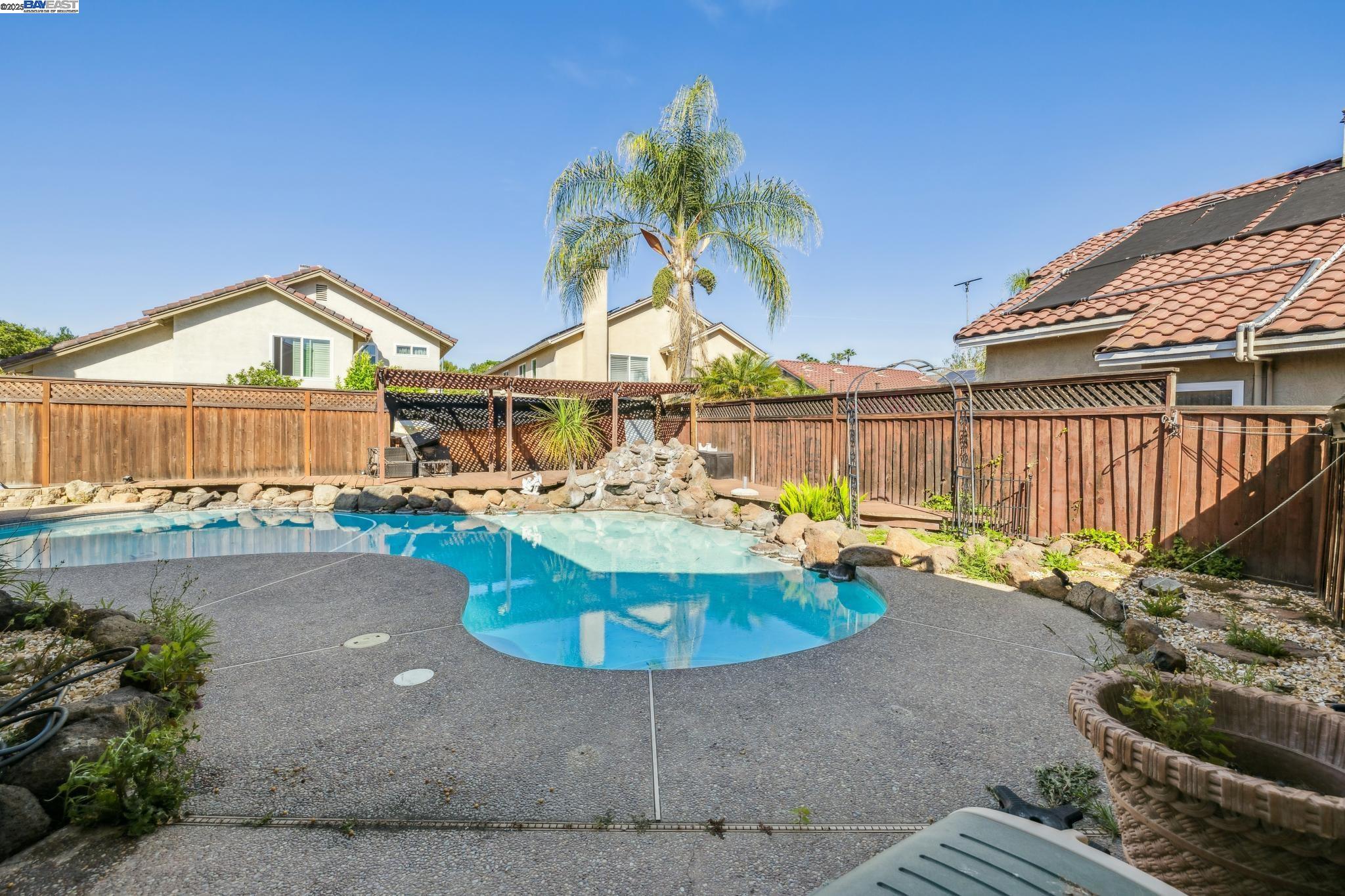 Detail Gallery Image 34 of 39 For 1005 Wood Thrush Ln, Tracy,  CA 95376 - 5 Beds | 3 Baths