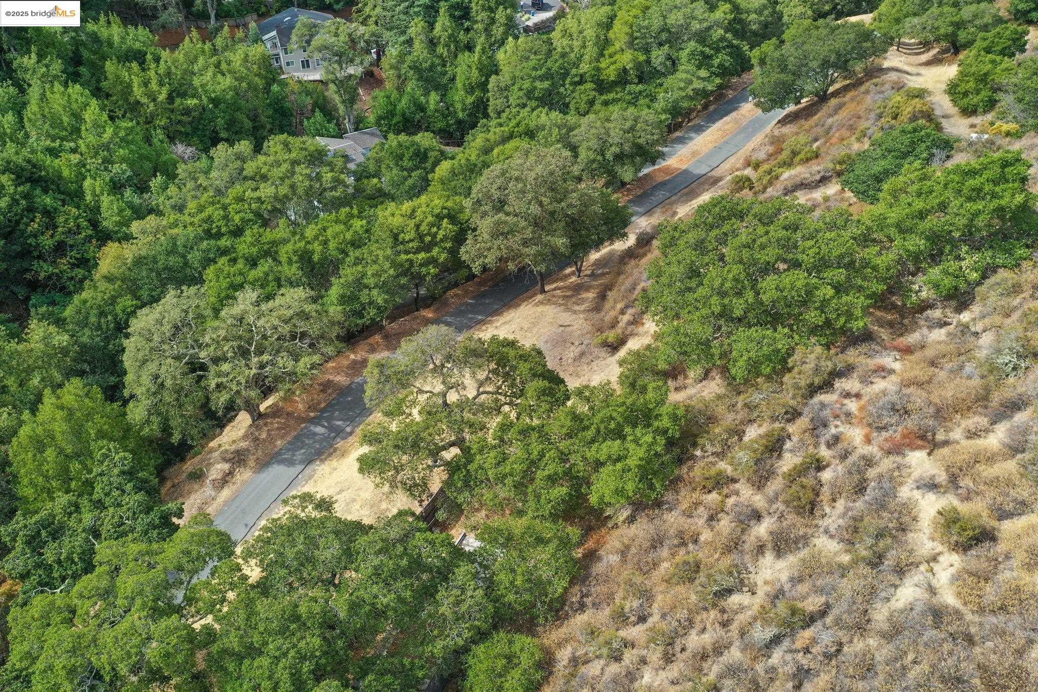 Bradbury Dr