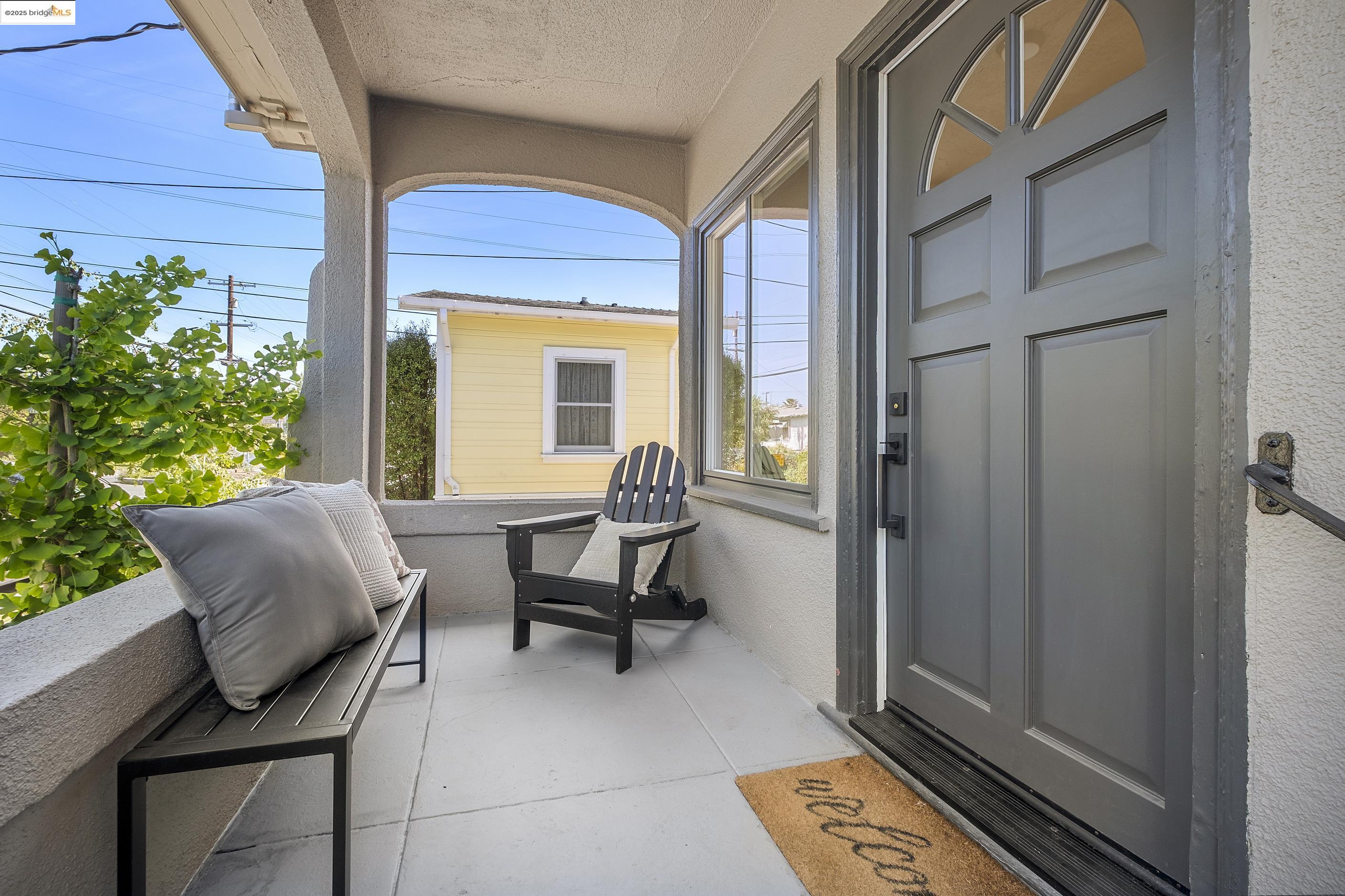 Detail Gallery Image 41 of 52 For 2516 Mathews St, Berkeley,  CA 94702 - 2 Beds | 1 Baths