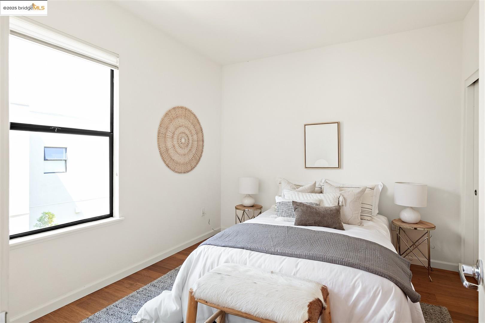 Detail Gallery Image 21 of 39 For 1210 66th St, Oakland,  CA 94608 - 2 Beds | 2/1 Baths