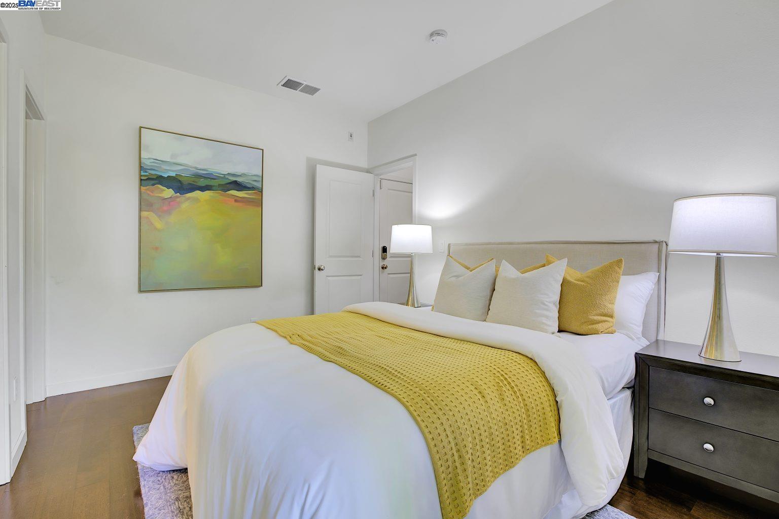 Detail Gallery Image 14 of 30 For 4310 Providence Ter, Fremont,  CA 94538 - 3 Beds | 3/1 Baths