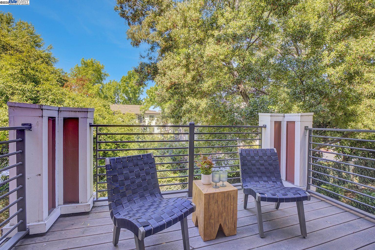 Detail Gallery Image 17 of 30 For 4310 Providence Ter, Fremont,  CA 94538 - 3 Beds | 3/1 Baths