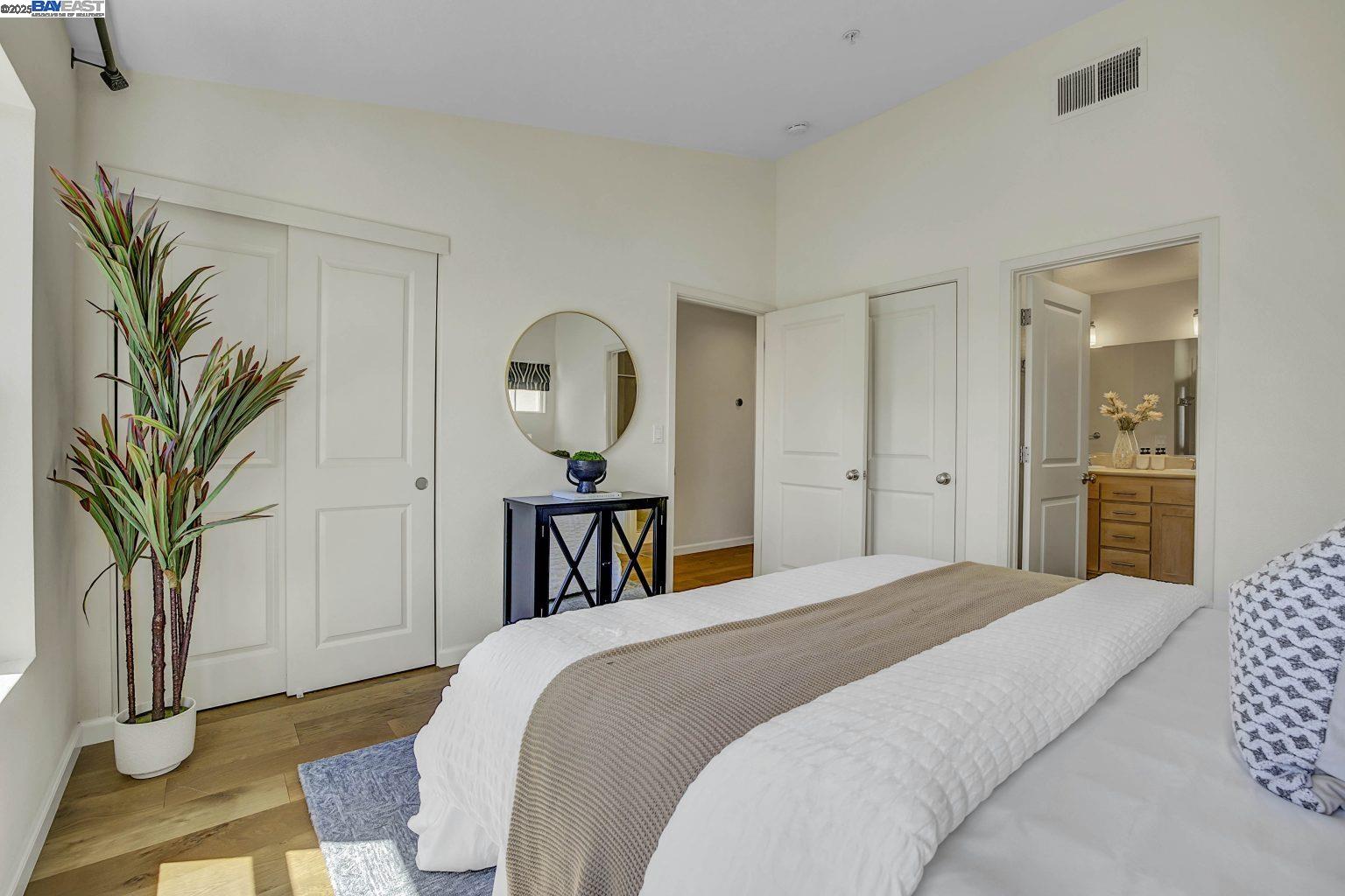 Detail Gallery Image 19 of 30 For 4310 Providence Ter, Fremont,  CA 94538 - 3 Beds | 3/1 Baths