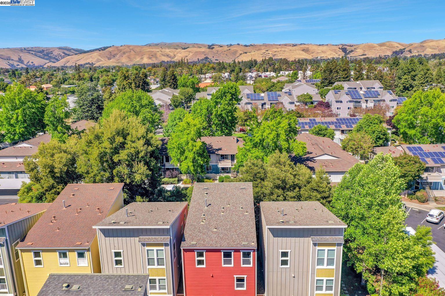 Detail Gallery Image 27 of 30 For 4310 Providence Ter, Fremont,  CA 94538 - 3 Beds | 3/1 Baths