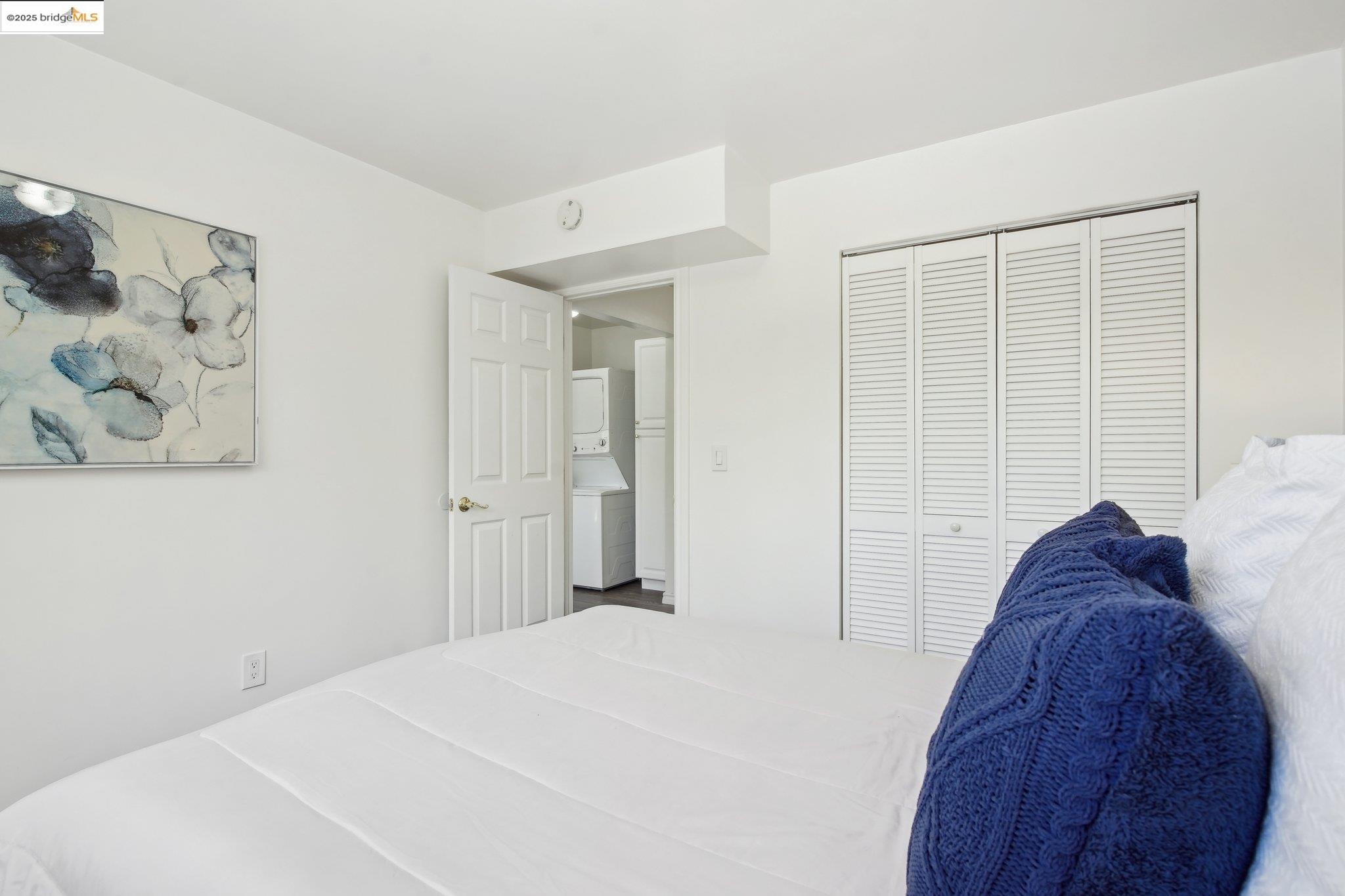 Detail Gallery Image 10 of 27 For 1727 Oregon Street, Berkeley,  CA 94703 - – Beds | – Baths
