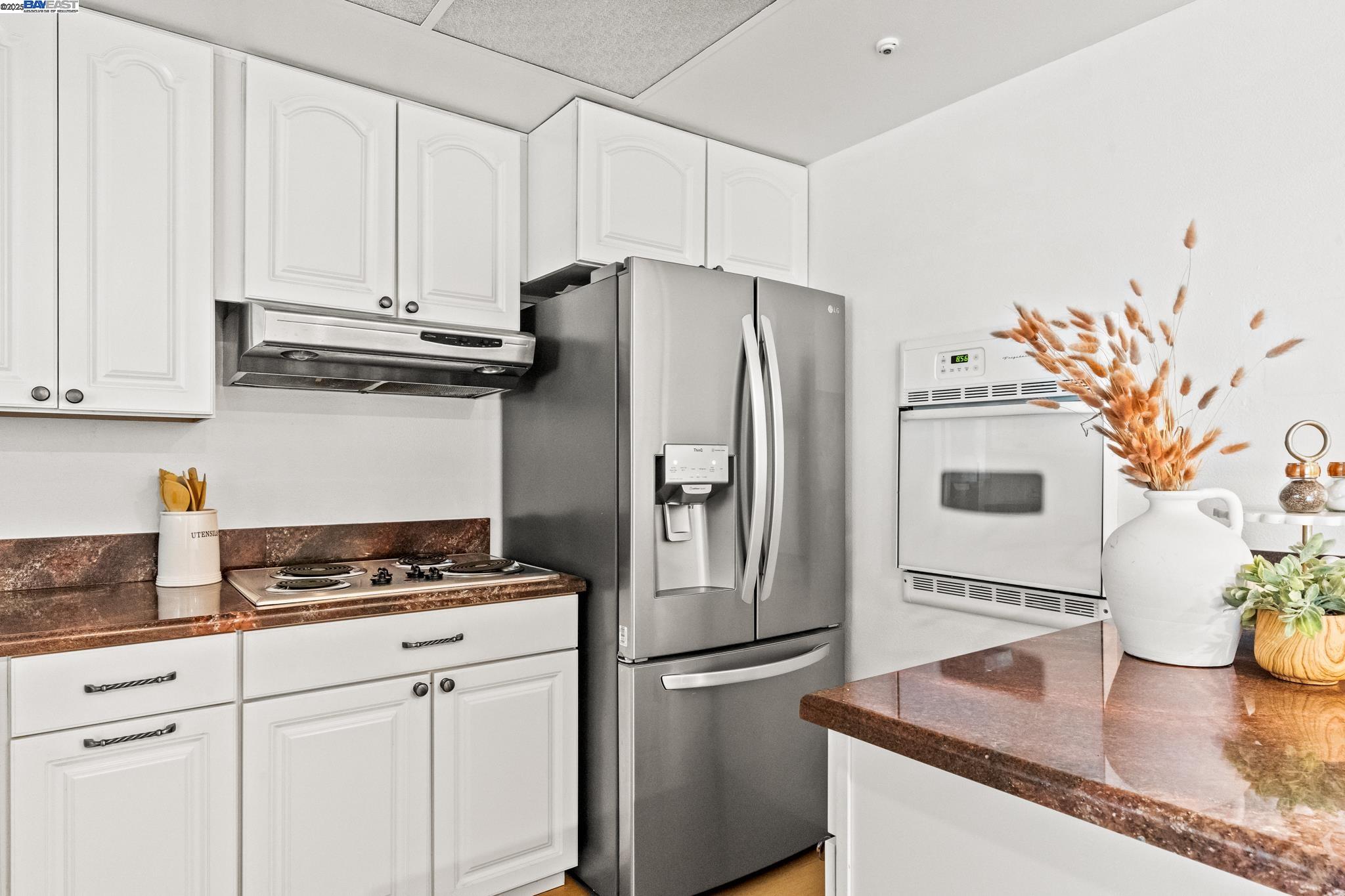Detail Gallery Image 25 of 37 For 9 Dogwood Ct, San Ramon,  CA 94583 - 2 Beds | 2 Baths