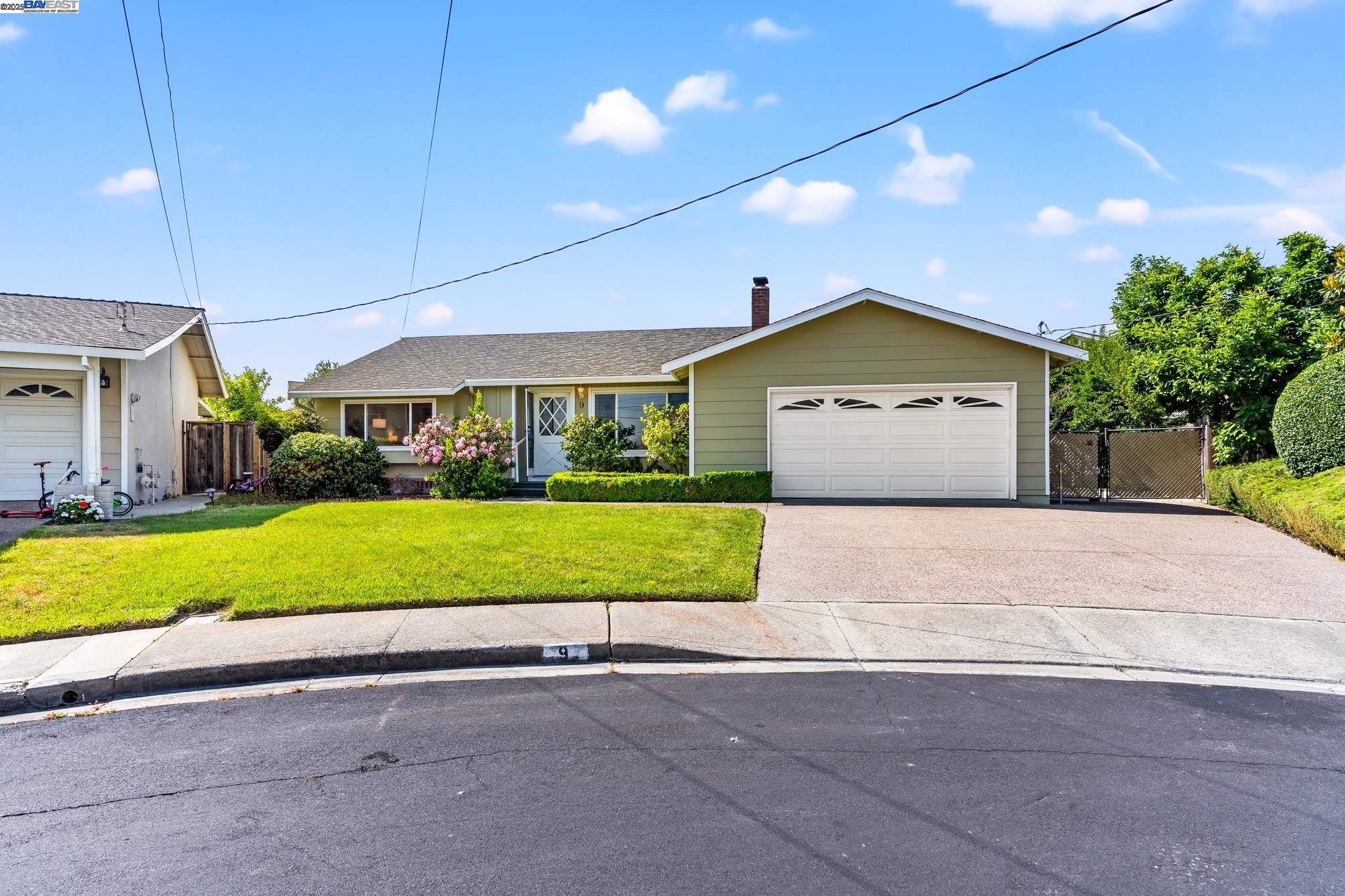 Detail Gallery Image 34 of 37 For 9 Dogwood Ct, San Ramon,  CA 94583 - 2 Beds | 2 Baths