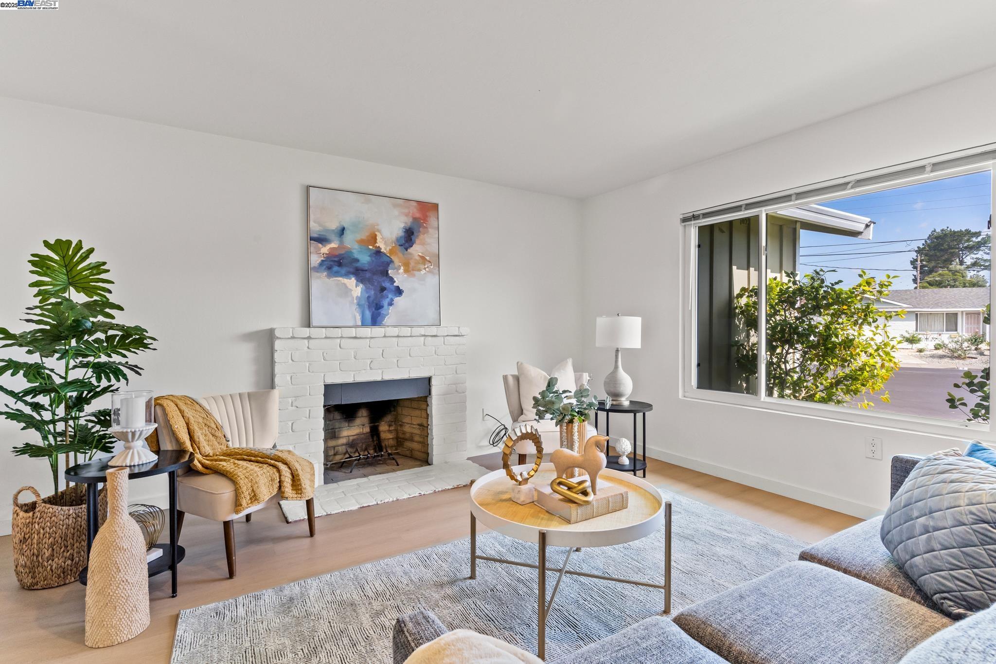 Detail Gallery Image 5 of 37 For 9 Dogwood Ct, San Ramon,  CA 94583 - 2 Beds | 2 Baths