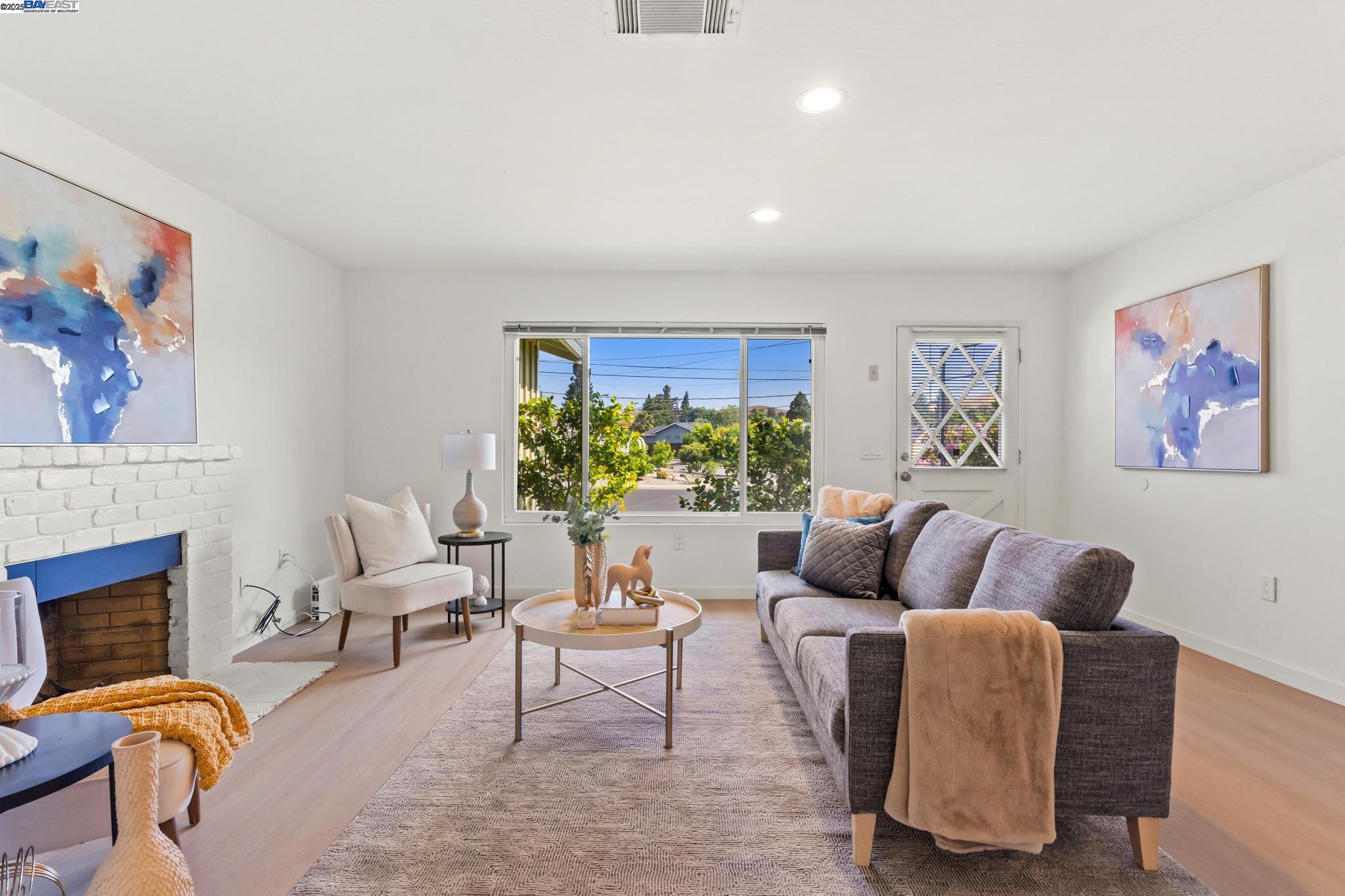 Detail Gallery Image 7 of 37 For 9 Dogwood Ct, San Ramon,  CA 94583 - 2 Beds | 2 Baths