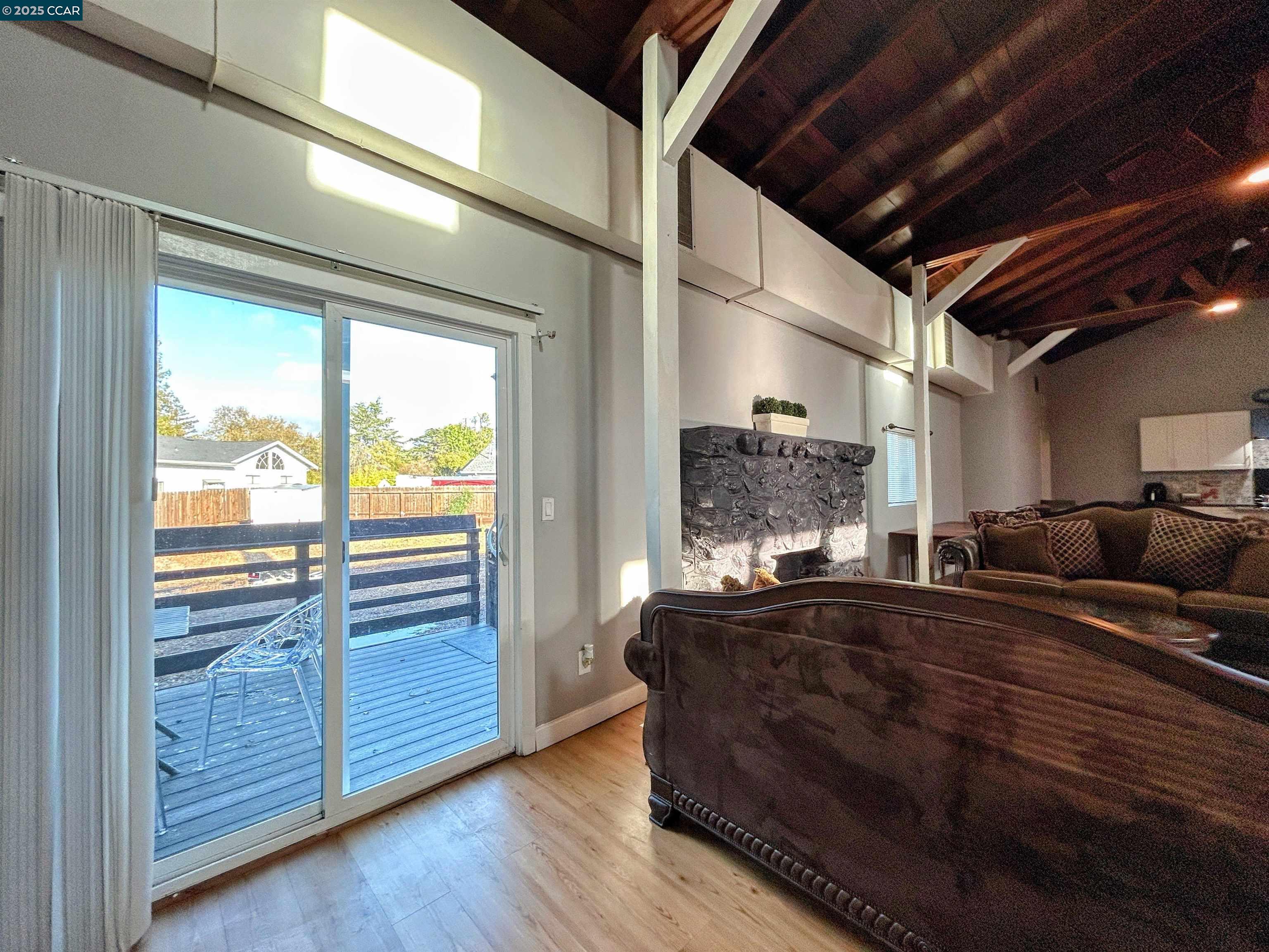 Detail Gallery Image 10 of 36 For 1700 Farm Bureau Rd, Concord,  CA 94519 - 5 Beds | 3 Baths