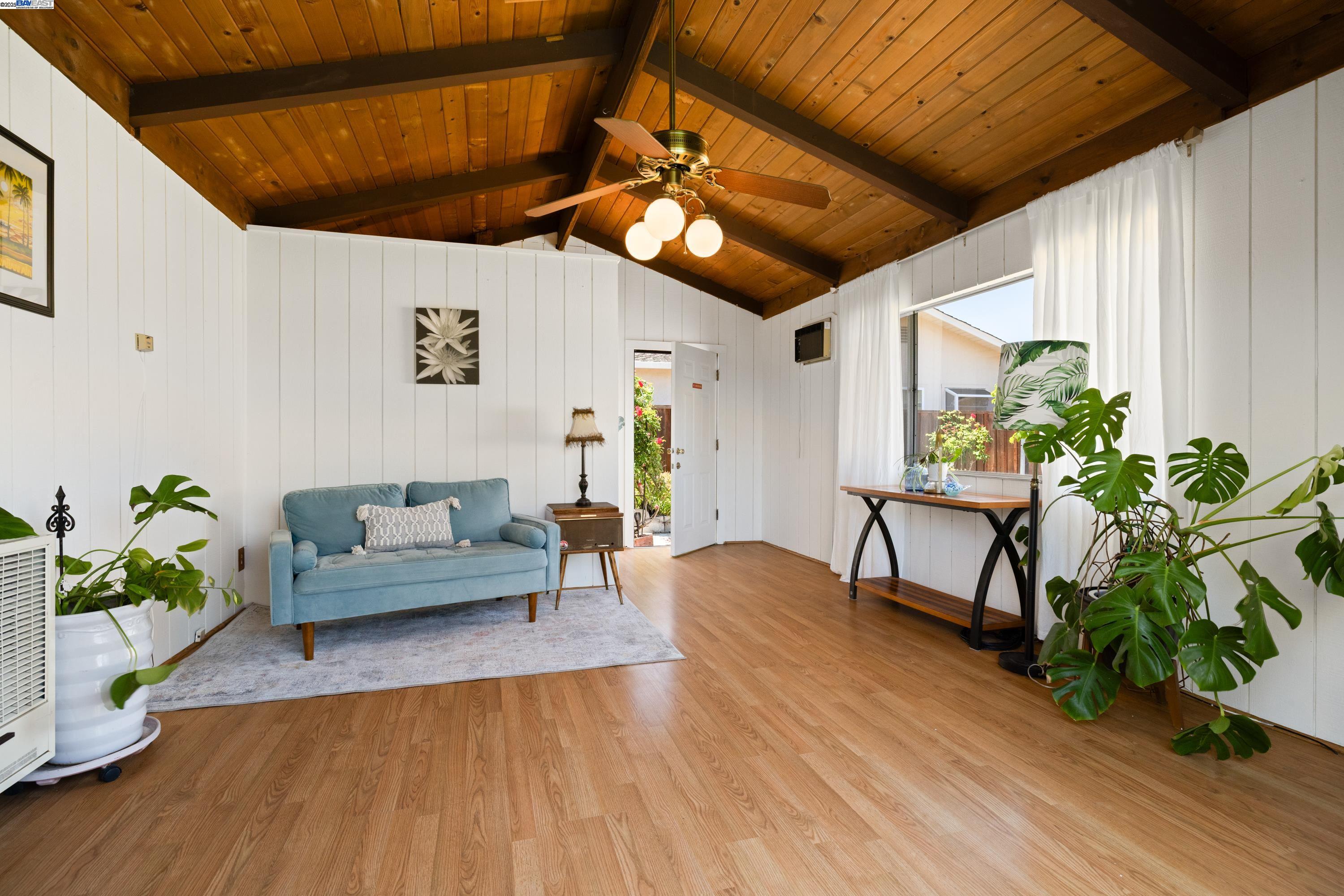 Detail Gallery Image 27 of 53 For 332 Mavis Drive, Pleasanton,  CA 94566 - 3 Beds | 2/1 Baths