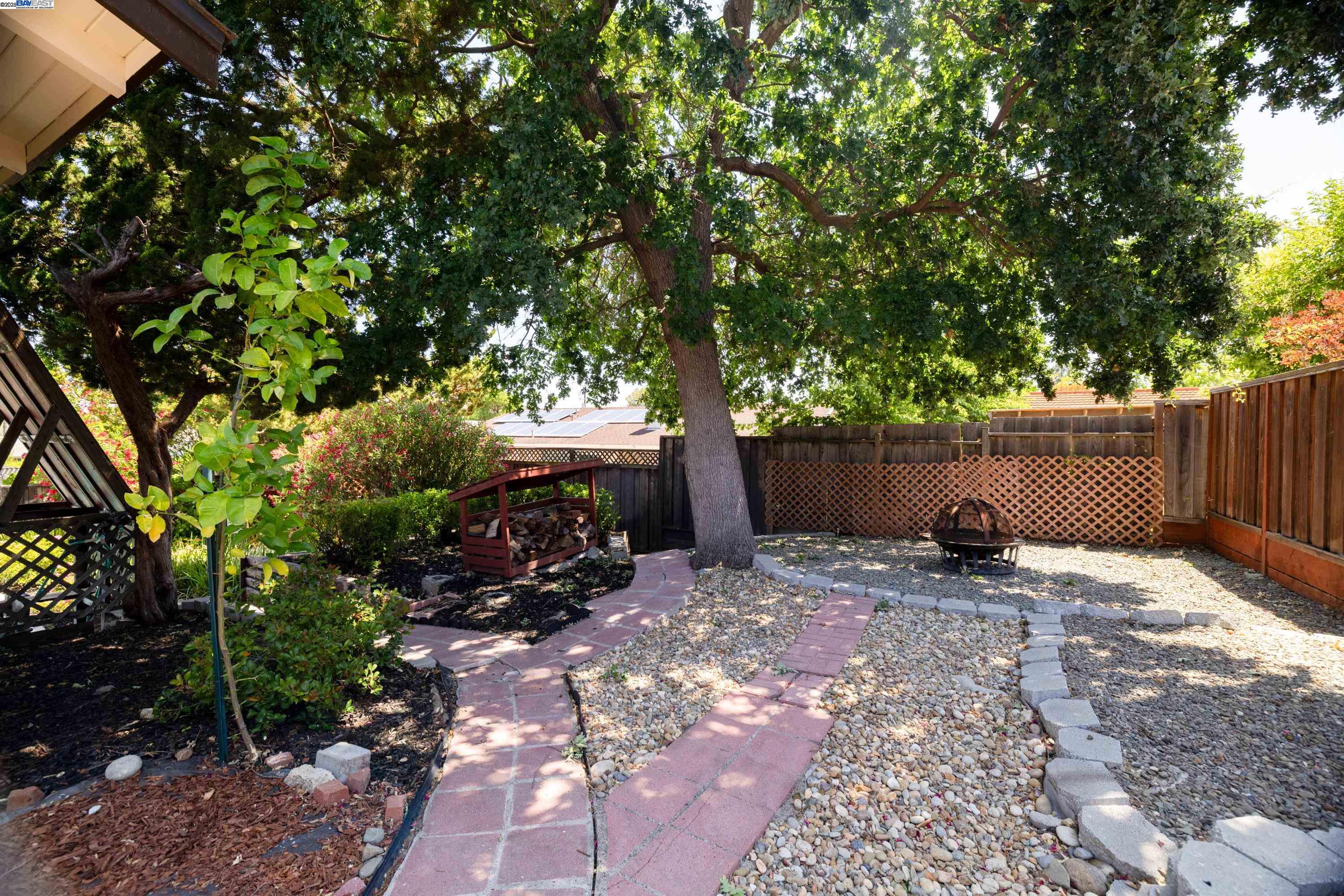 Detail Gallery Image 30 of 53 For 332 Mavis Drive, Pleasanton,  CA 94566 - 3 Beds | 2/1 Baths