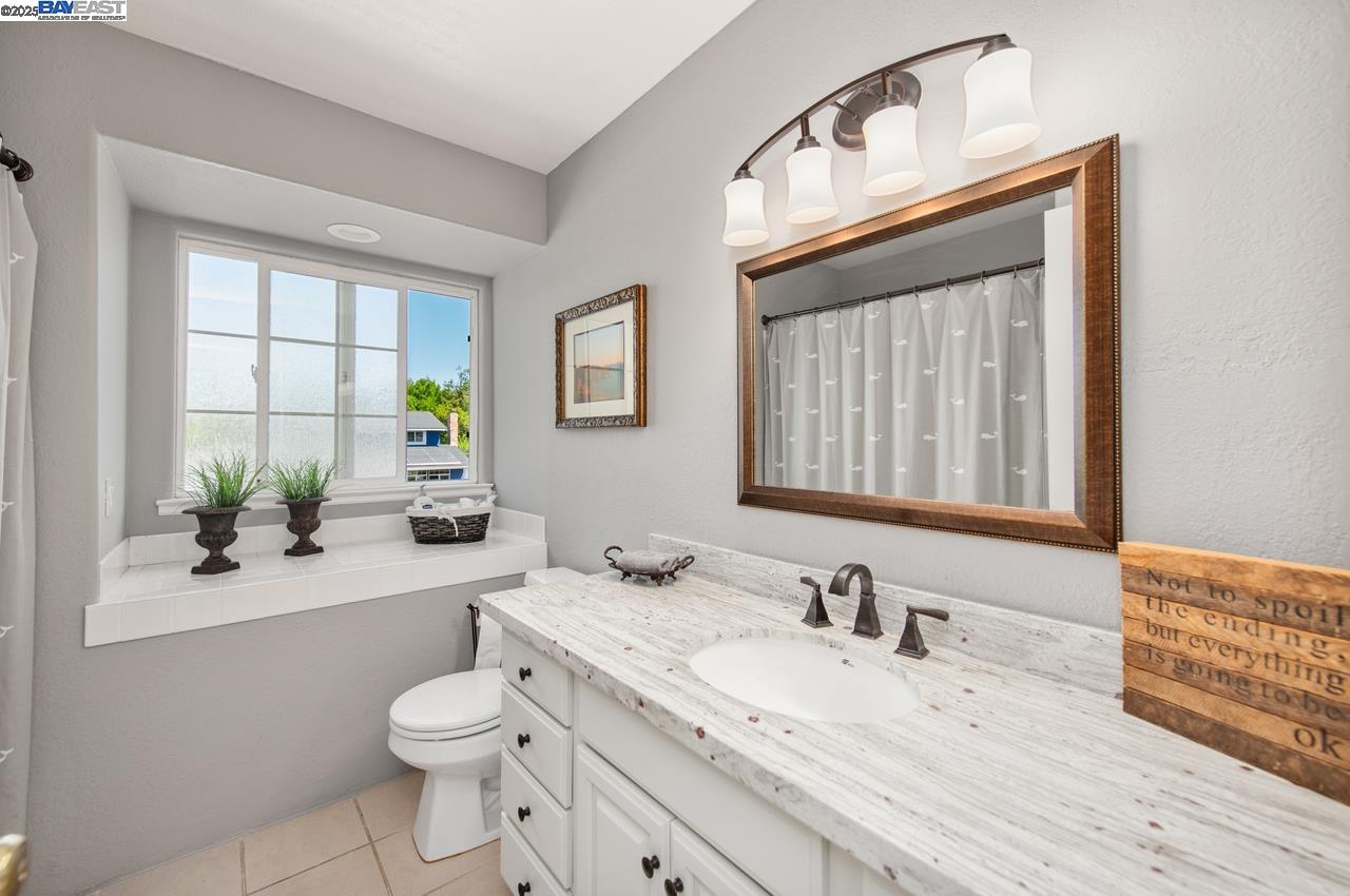 Detail Gallery Image 30 of 45 For 1198 Vintner Way, Pleasanton,  CA 94566 - 4 Beds | 3 Baths