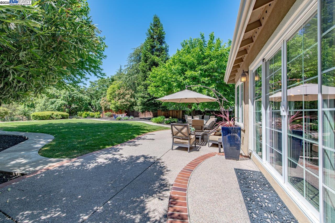 Detail Gallery Image 32 of 45 For 1198 Vintner Way, Pleasanton,  CA 94566 - 4 Beds | 3 Baths