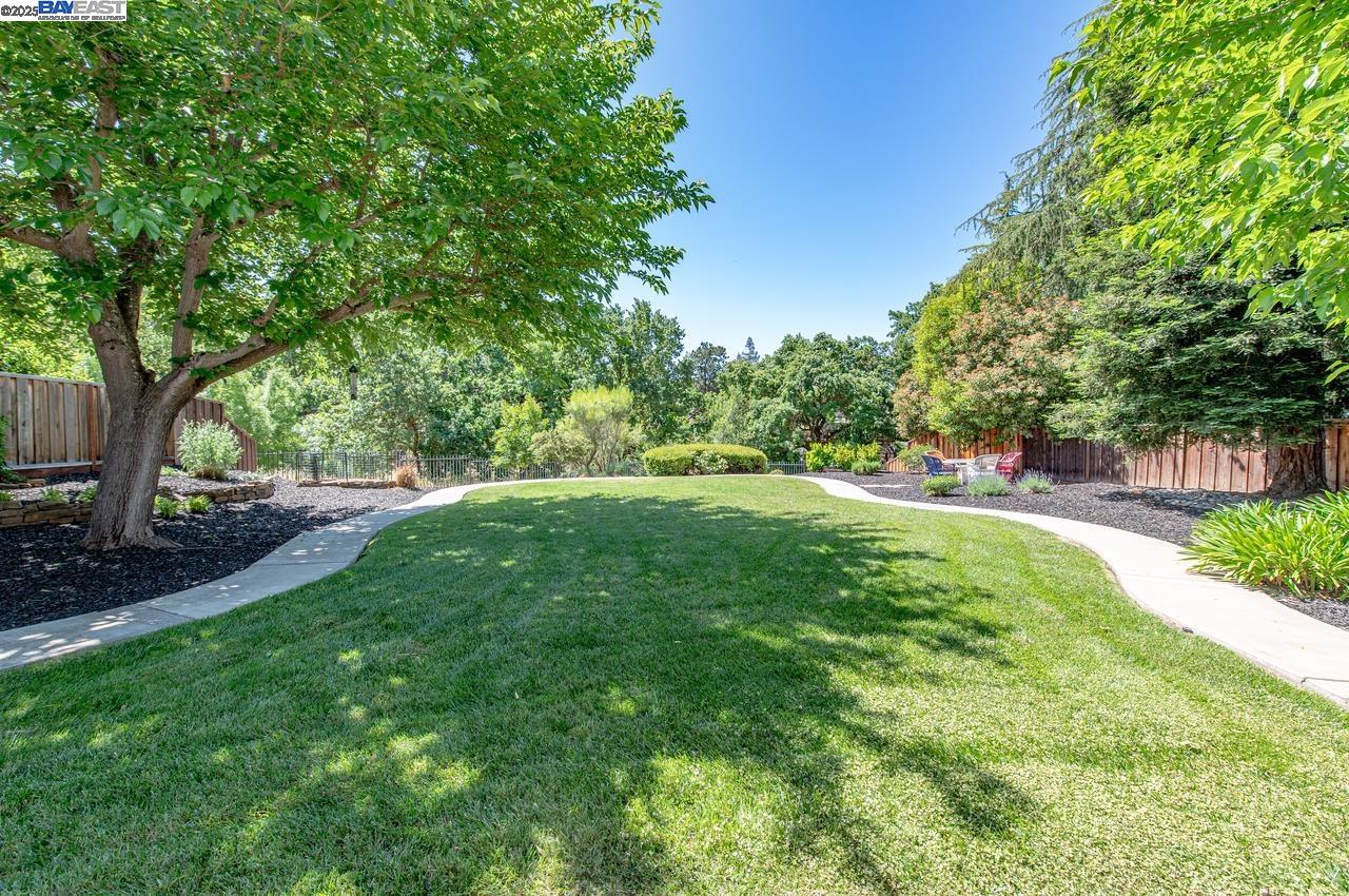 Detail Gallery Image 33 of 45 For 1198 Vintner Way, Pleasanton,  CA 94566 - 4 Beds | 3 Baths