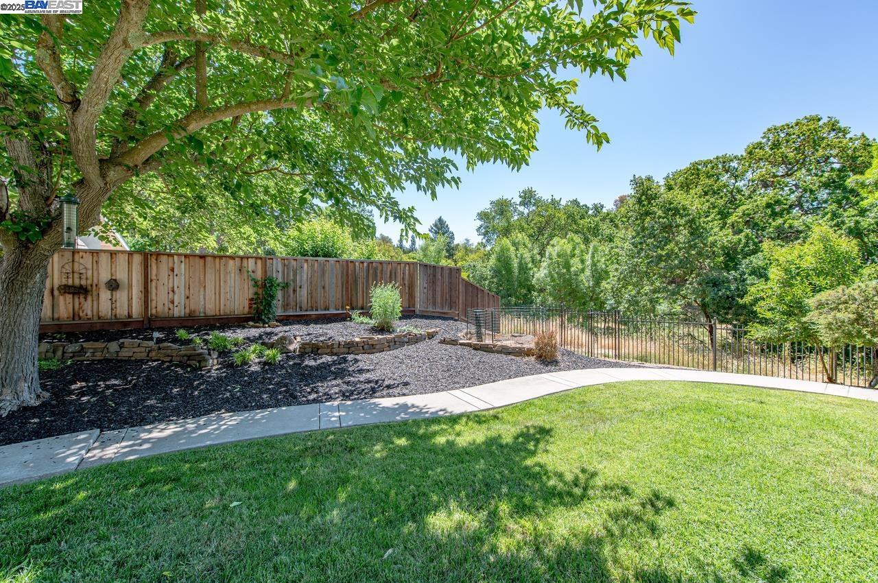 Detail Gallery Image 40 of 45 For 1198 Vintner Way, Pleasanton,  CA 94566 - 4 Beds | 3 Baths