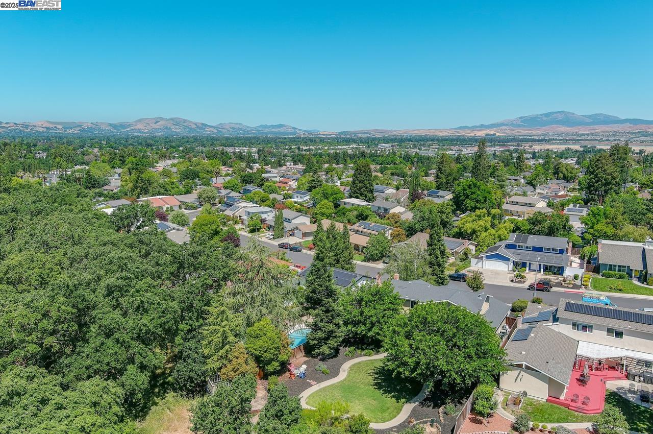 Detail Gallery Image 43 of 45 For 1198 Vintner Way, Pleasanton,  CA 94566 - 4 Beds | 3 Baths