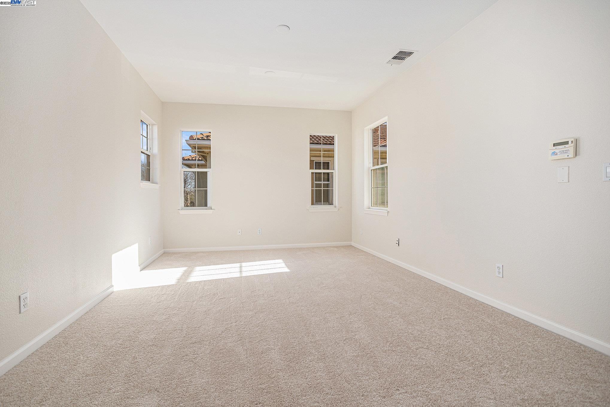 Detail Gallery Image 17 of 31 For 463 W Felicidad Ave, Mountain House,  CA 95391 - 4 Beds | 3 Baths