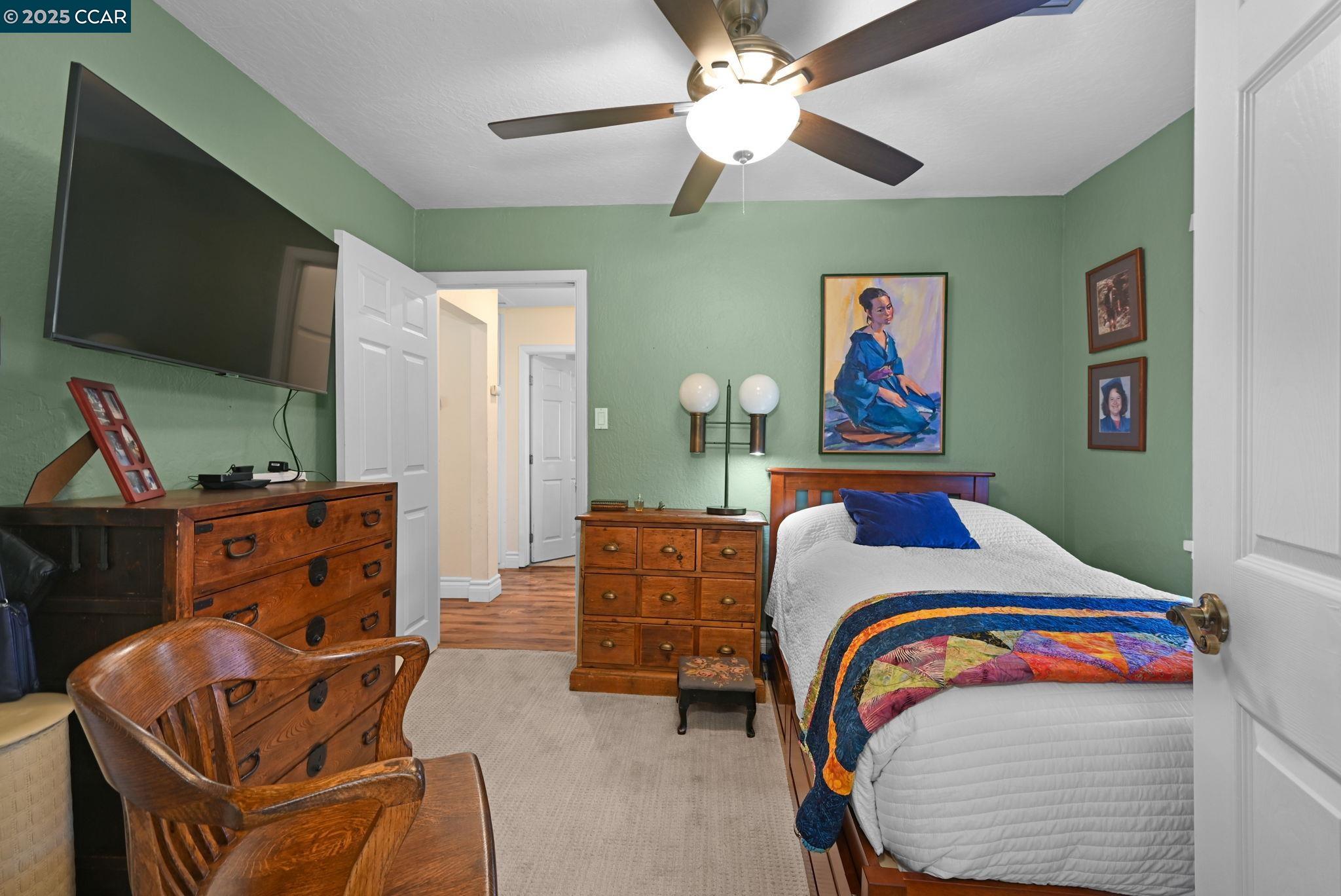 Detail Gallery Image 16 of 28 For 1572 Violet Way, Pleasant Hill,  CA 94523 - 3 Beds | 2 Baths