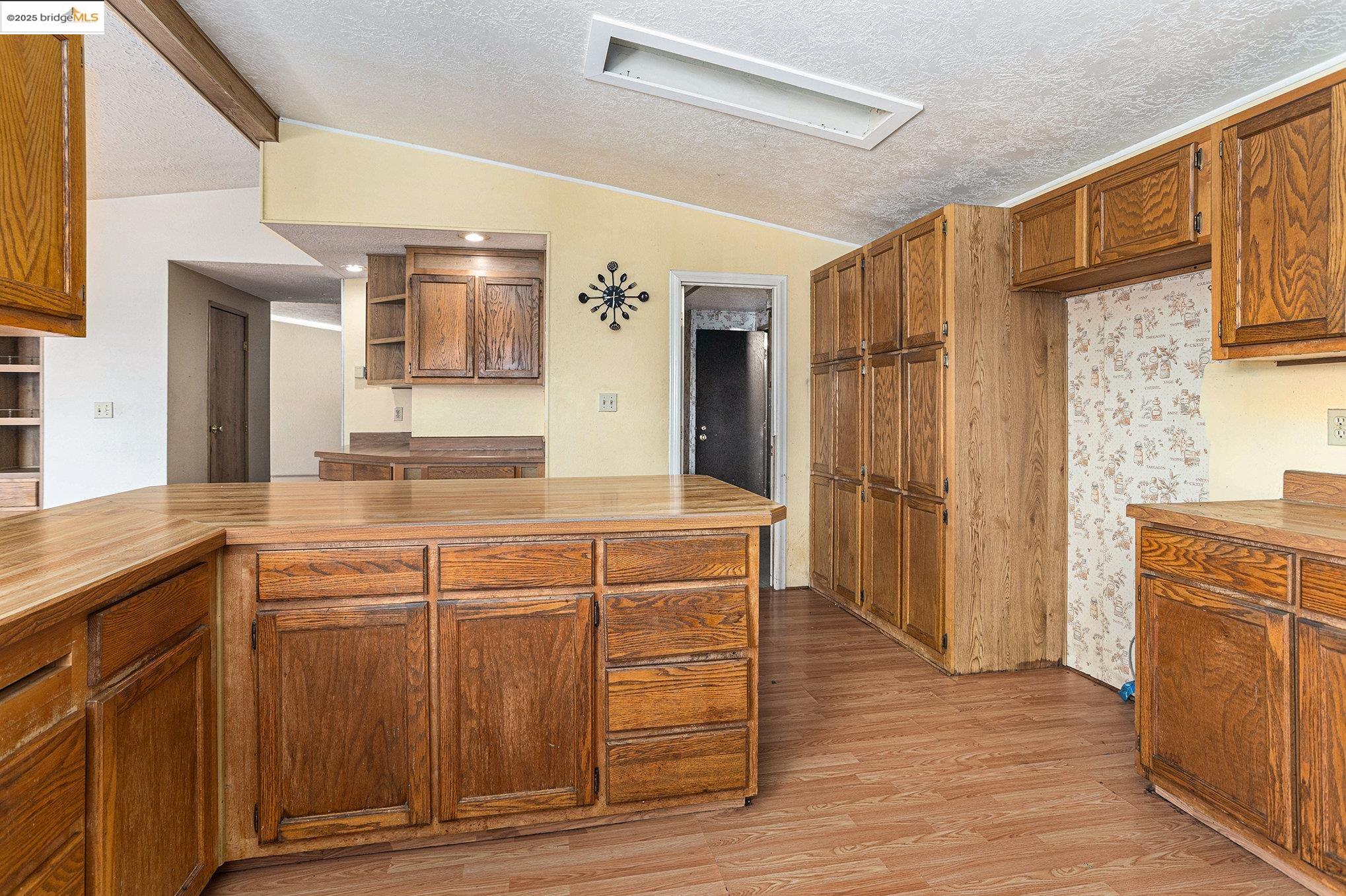 Detail Gallery Image 7 of 20 For 345 Benet Ct #83-84,  Bethel Island,  CA 94511 - 3 Beds | 2 Baths