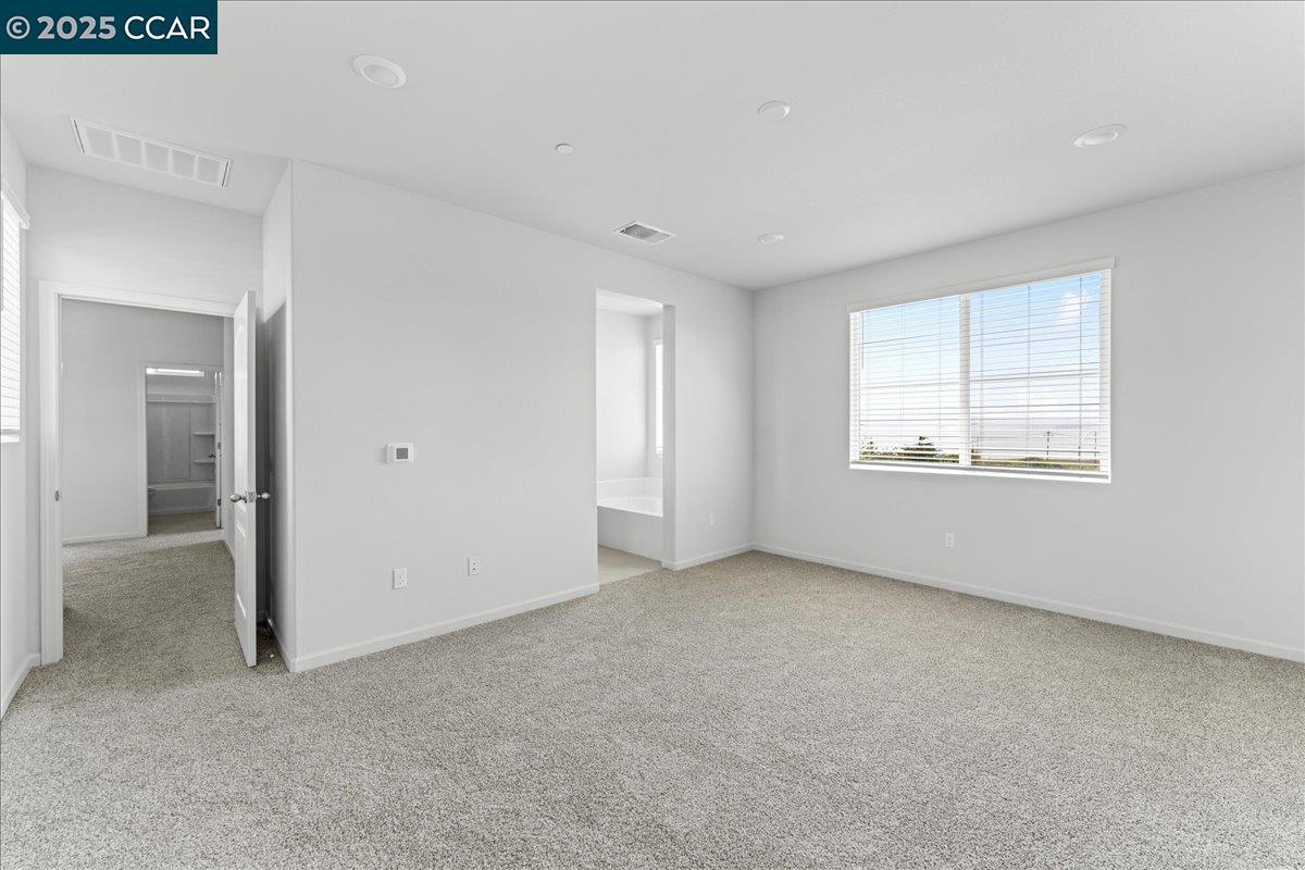 Detail Gallery Image 19 of 48 For 4207 Markovich Ct, Richmond,  CA 94806 - 4 Beds | 3 Baths