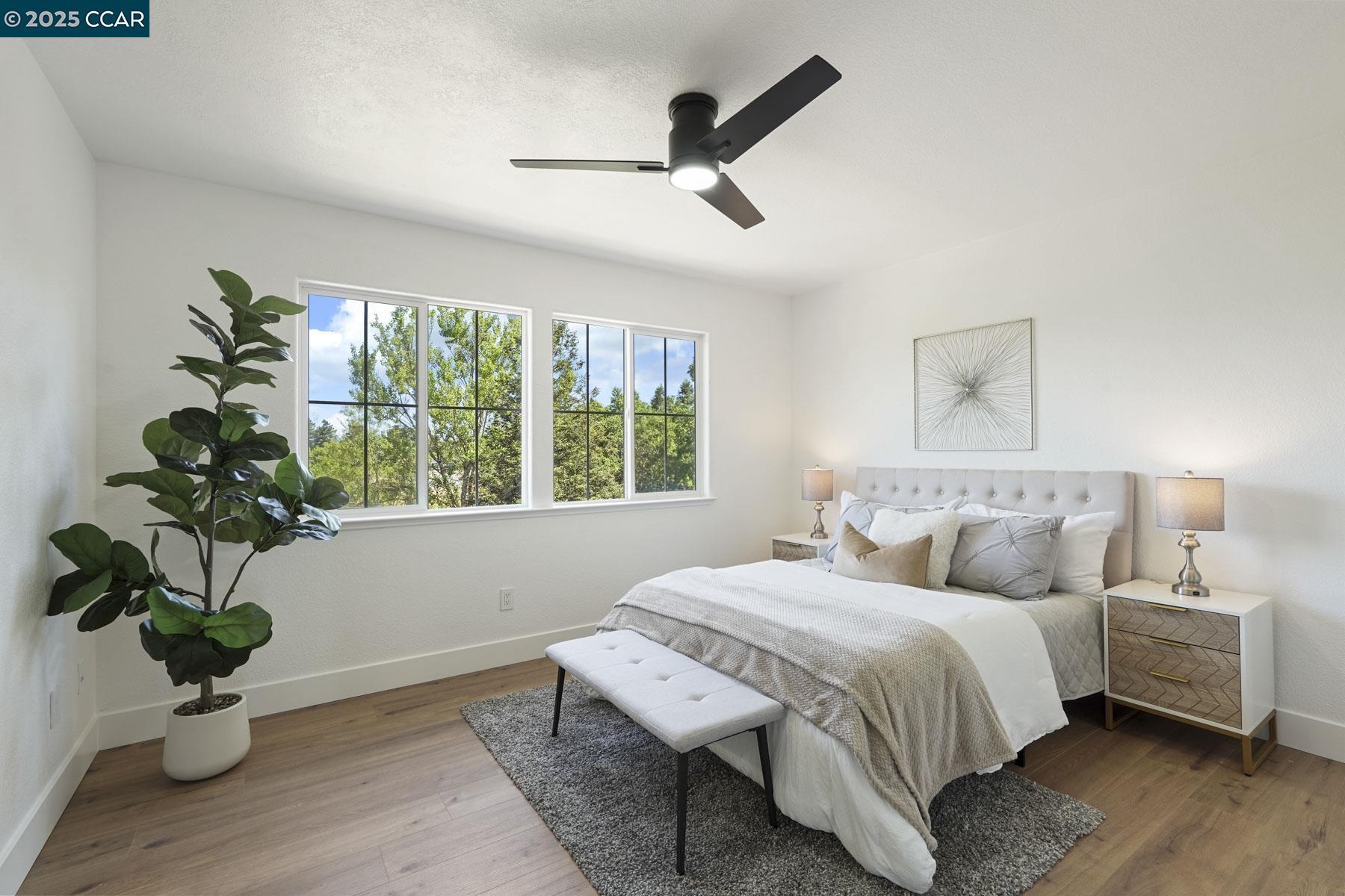 Detail Gallery Image 26 of 35 For 2575 Edgewater Drive, Santa Rosa,  CA 95407-4588 - 3 Beds | 3 Baths