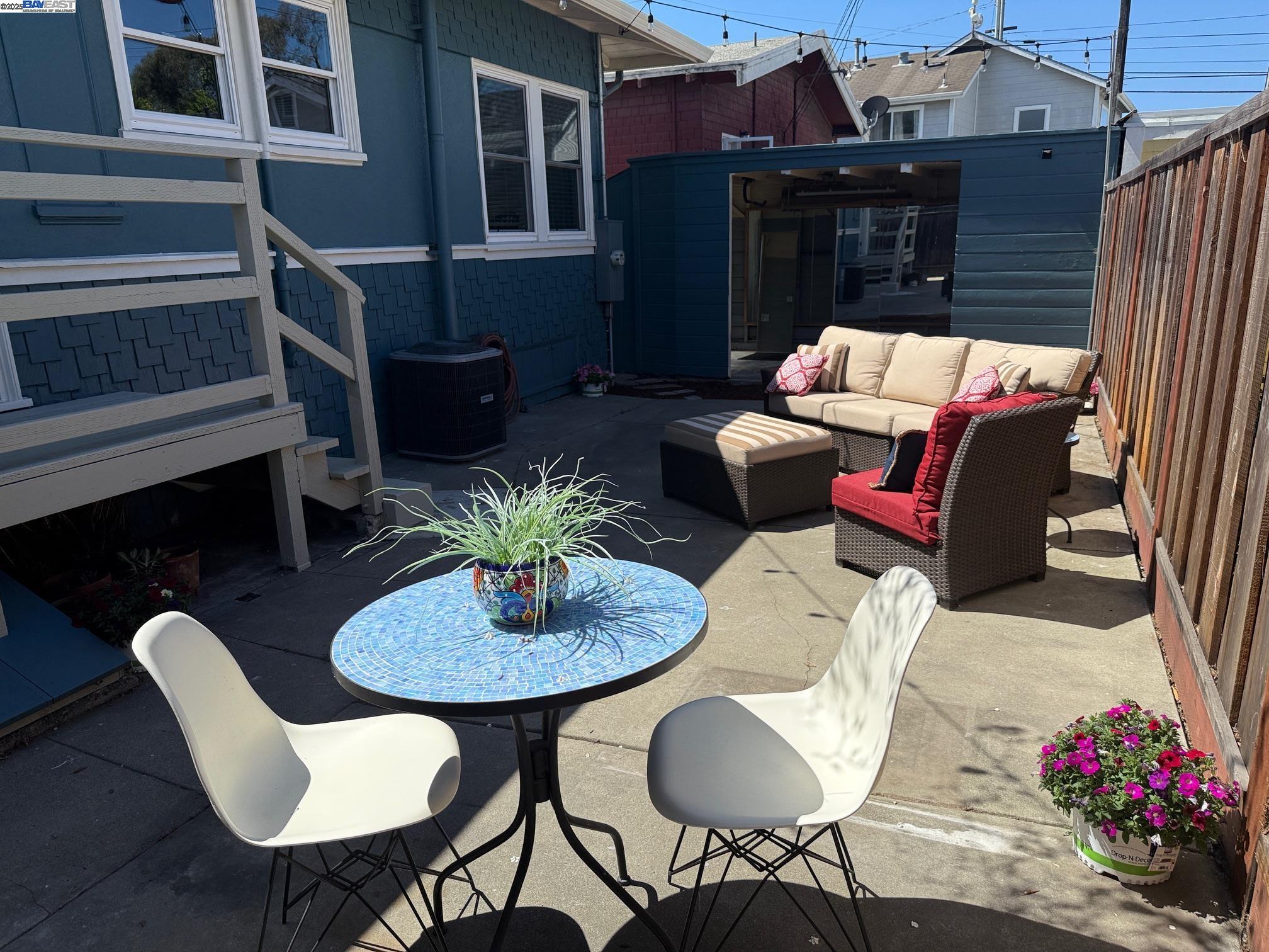 Detail Gallery Image 45 of 51 For 815 Park St, Alameda,  CA 94501 - 2 Beds | 2 Baths